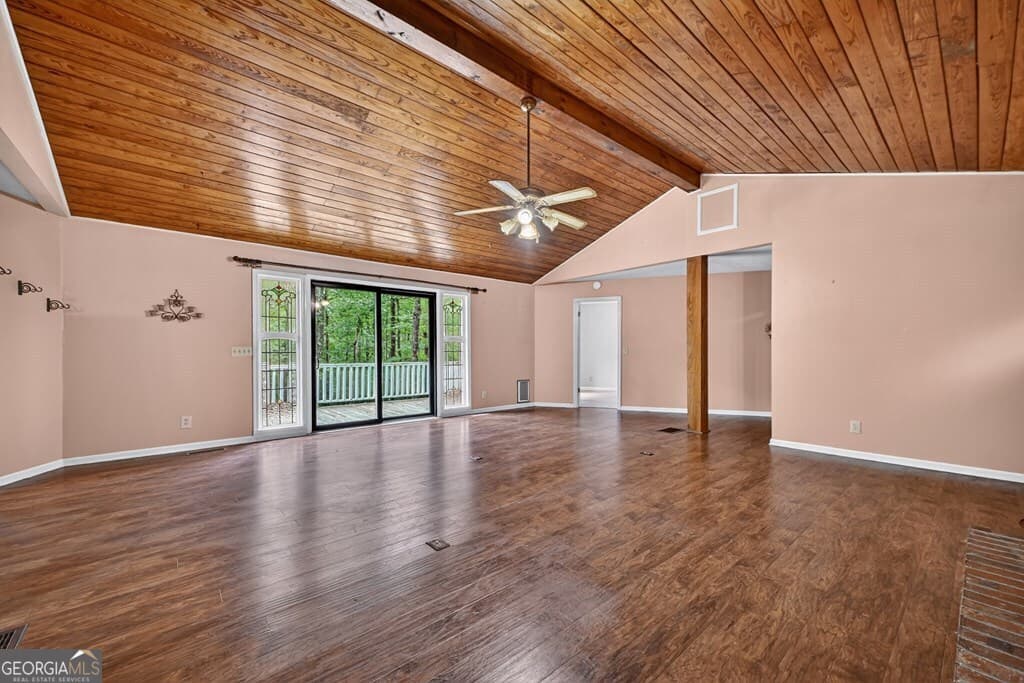 2 bedroom, 2 bathroom, 1,211 sq ft single family residence for sale at 1076 Riverview Drive # 5654, Ellijay, GA 30540 — photo 6