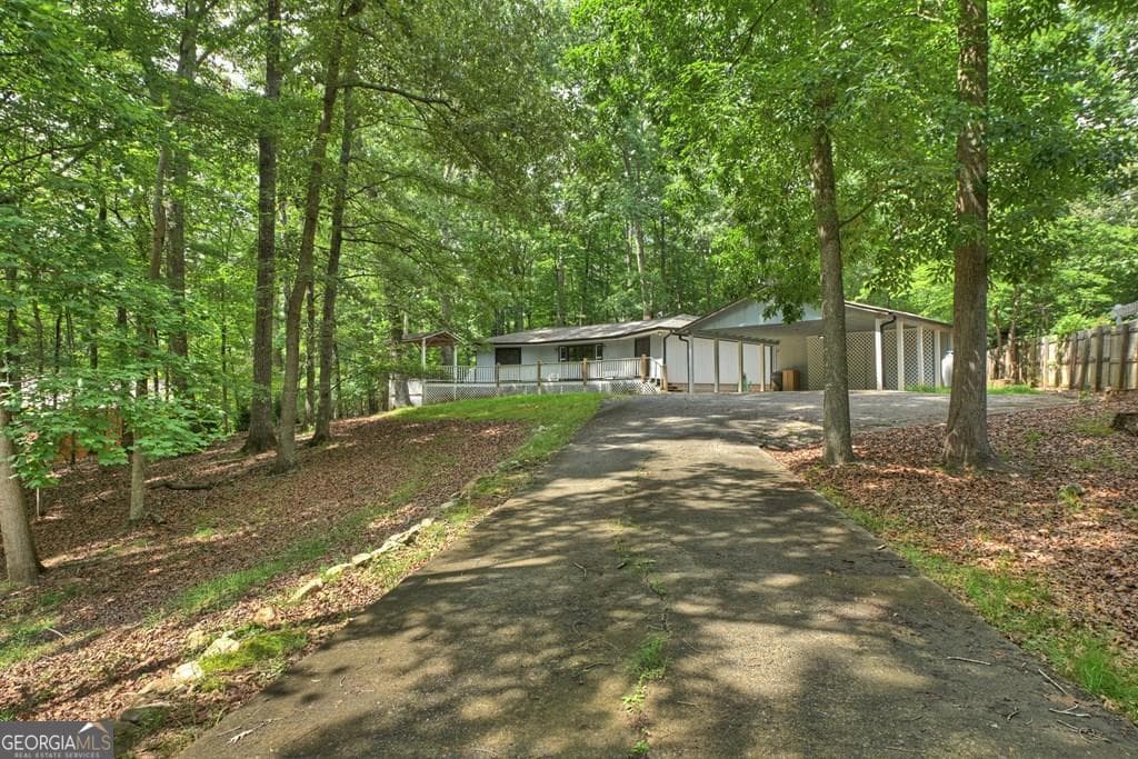 2 bedroom, 2 bathroom, 1,211 sq ft single family residence for sale at 1076 Riverview Drive # 5654, Ellijay, GA 30540