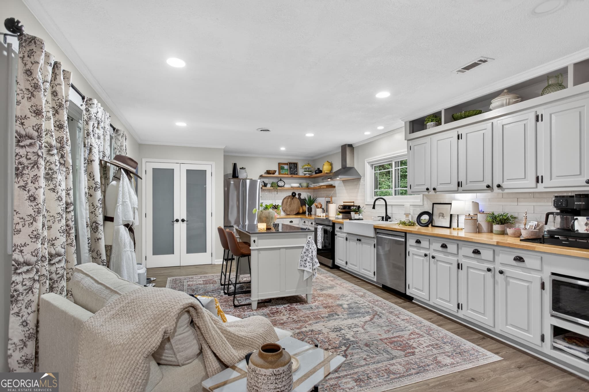 3 bedroom, 2.5 bathroom, 2,470 sq ft single family residence for sale at 103 Pineneedle Drive, Westminster, SC 29693 — photo 5