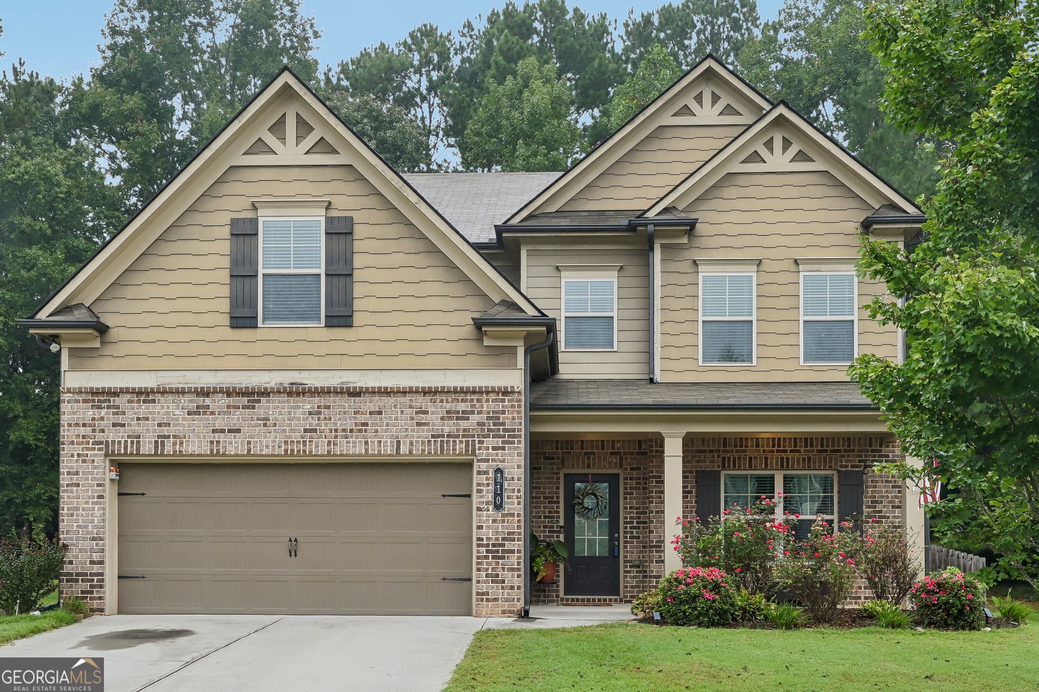 4 bedroom, 3 bathroom, 2,567 sq ft single family residence for sale at 110 Jacobs Lane, Loganville, GA 30052 — photo 2