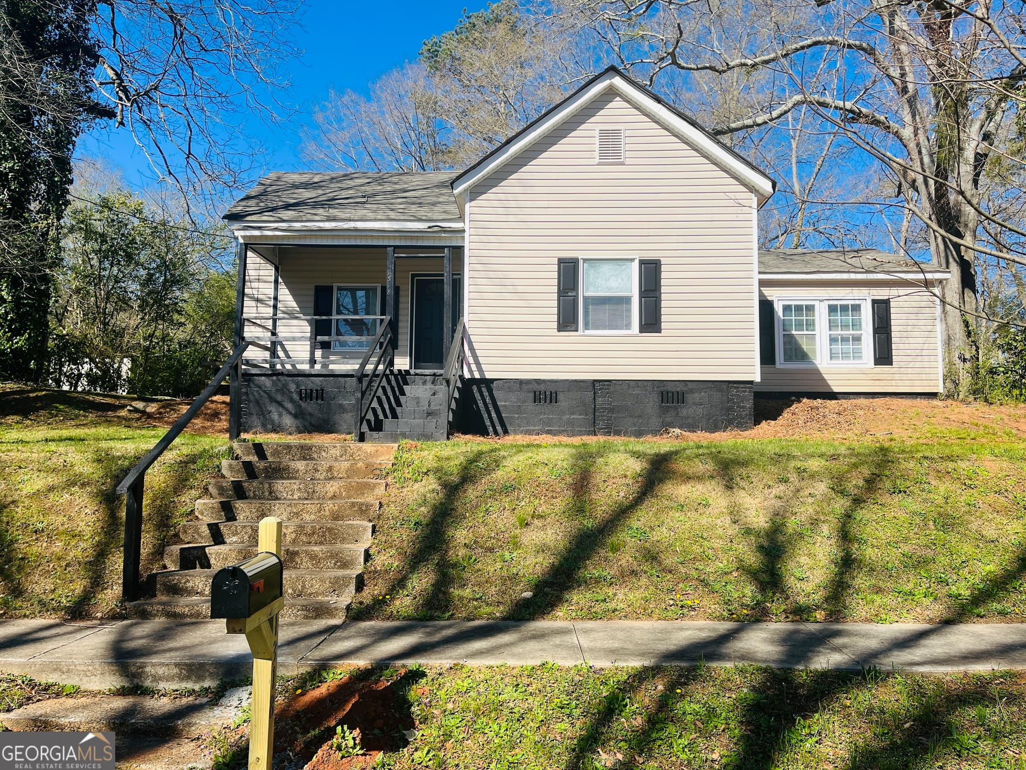 3 bedroom, 1 bathroom, 1,194 sq ft single family residence for rent at 1318 Forrest Avenue, Lagrange, GA 30240 for $1,295 a month — photo 1 of 1