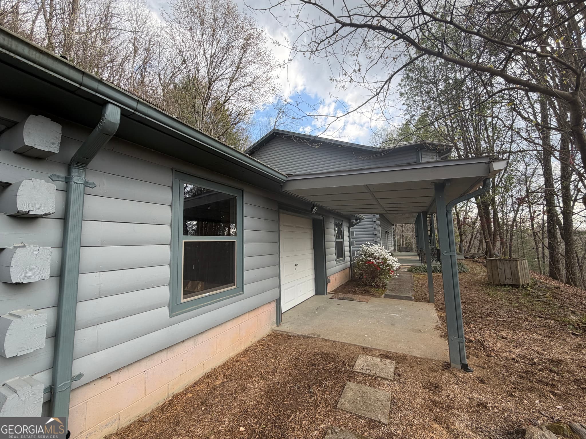 3 bedroom, 2.5 bathroom, 2,572 sq ft single family residence for sale at 42 Gobbler Lane, Clayton, GA 30525 — photo 9