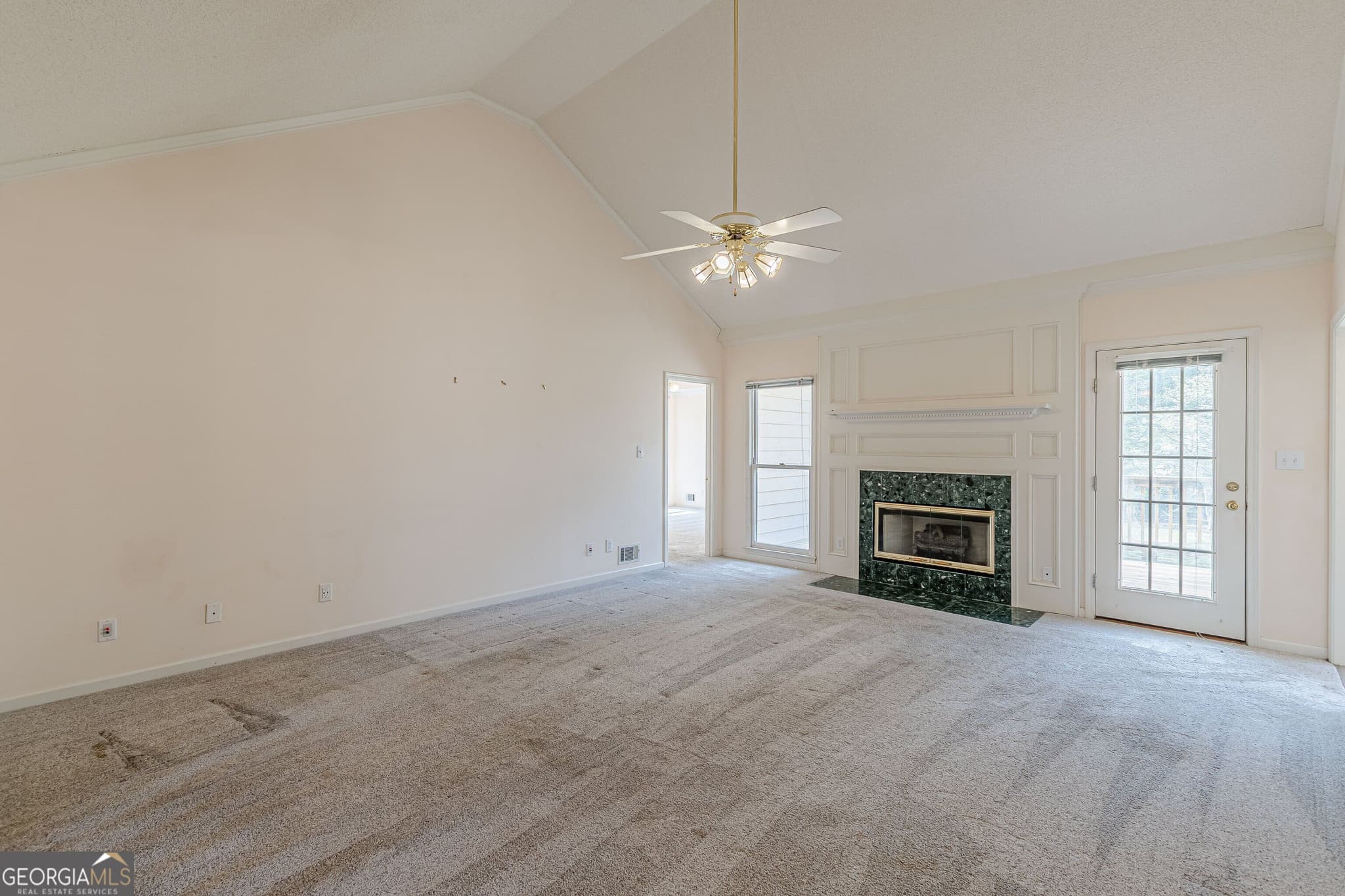 3 bedroom, 2 bathroom, 1,614 sq ft single family residence for sale at 110 Eastfield Court, Mcdonough, GA 30252 — photo 7