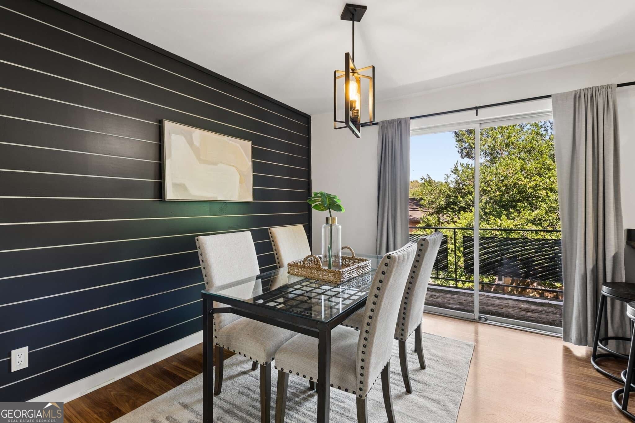 2 bedroom, 2 bathroom, 1,084 sq ft condominium for sale at 115 Biscayne Drive A6, Atlanta, GA 30309 — photo 6