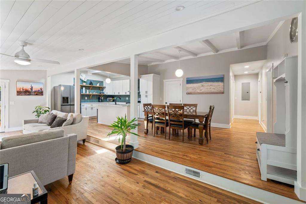 3 bedroom, 2.5 bathroom, 1,132 sq ft single family residence for sale at 2061 Shady Lane, Tucker, GA 30084 — photo 8