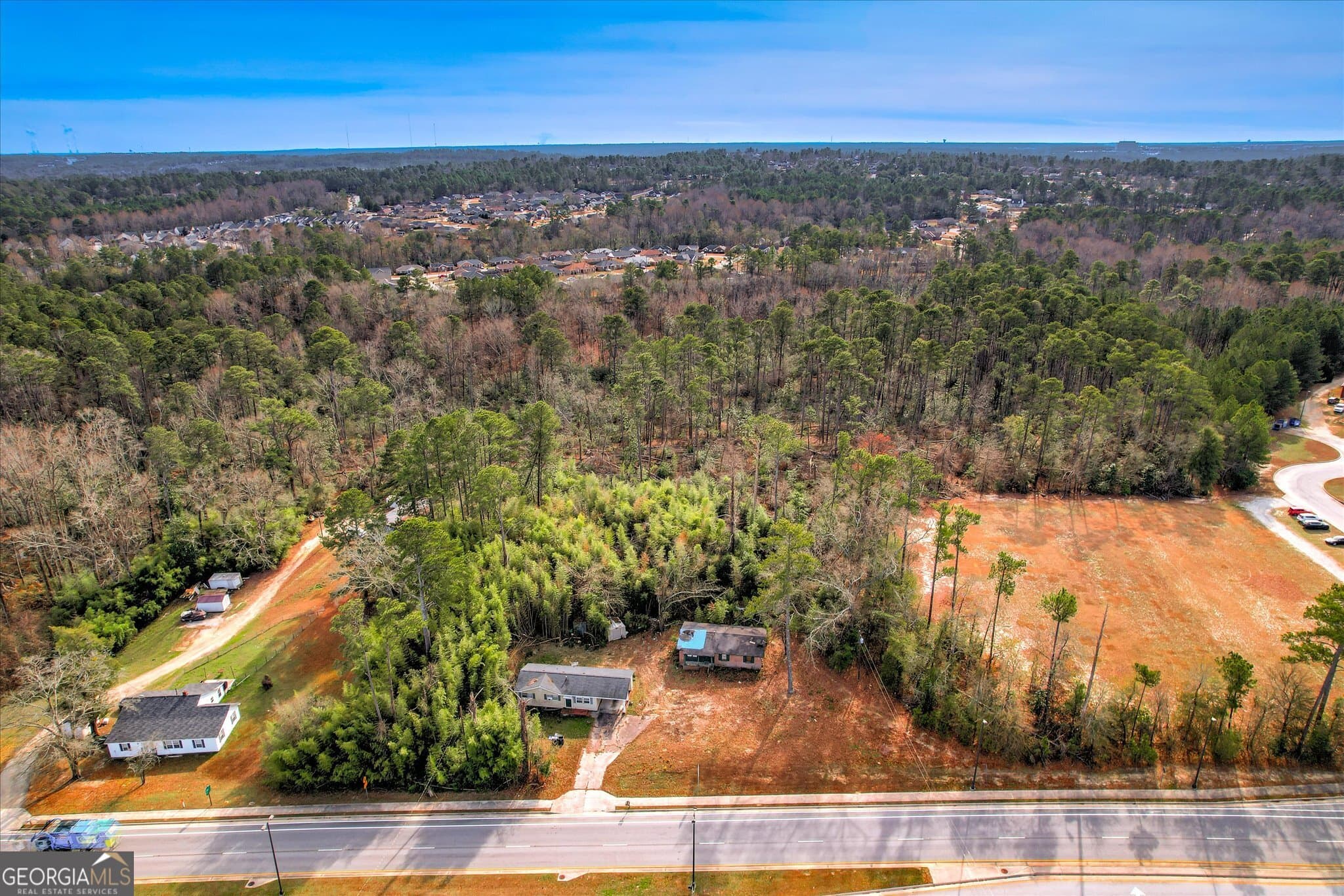 3 bedroom, 1 bathroom, 880 sq ft single family residence for sale at 3812 Wrightsboro Road, Augusta, GA 30909 — photo 2