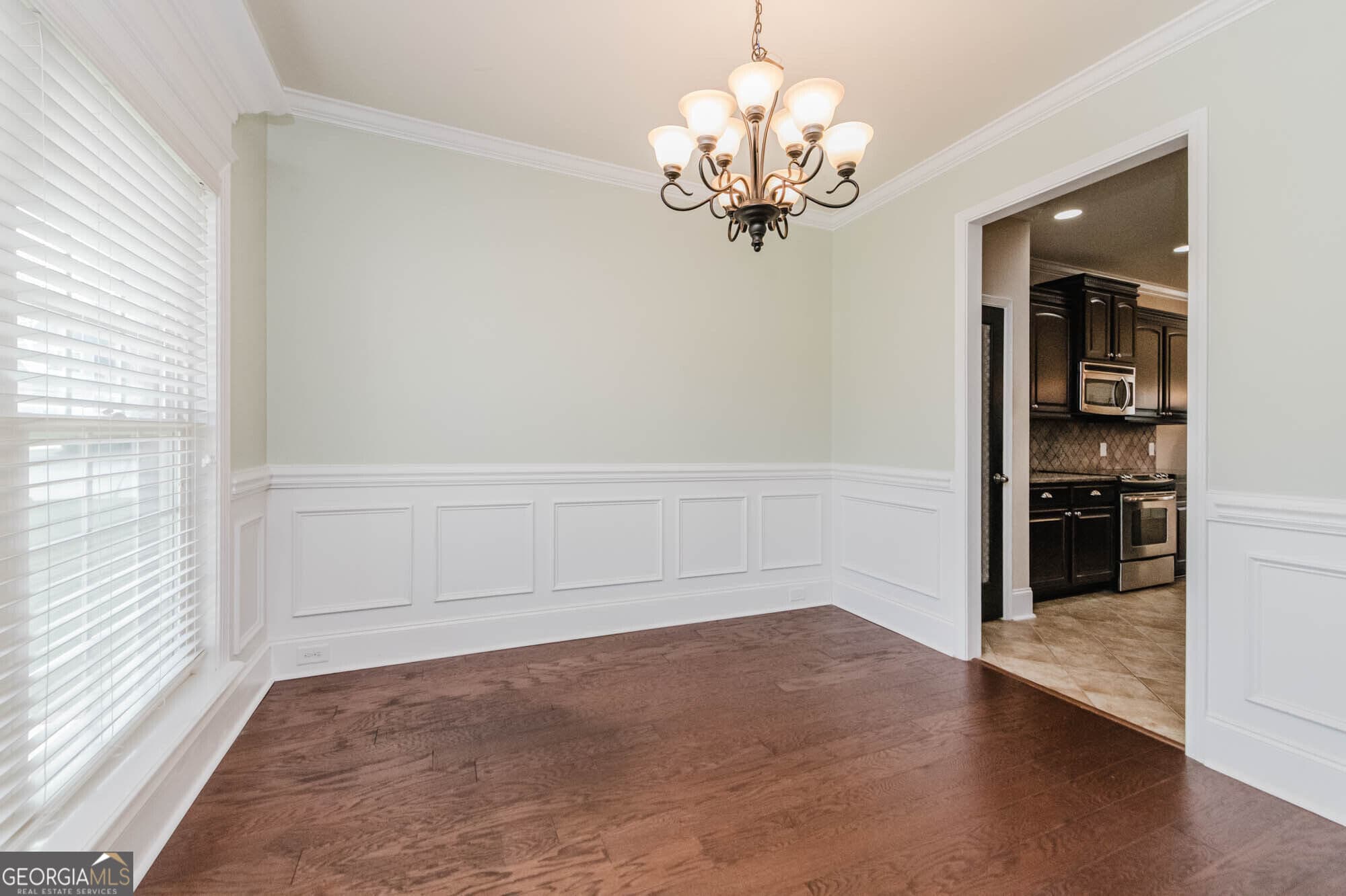 4 bedroom, 3.5 bathroom, 2,845 sq ft single family residence for sale at 606 Foxborough Lane, Bonaire, GA 31005 — photo 9