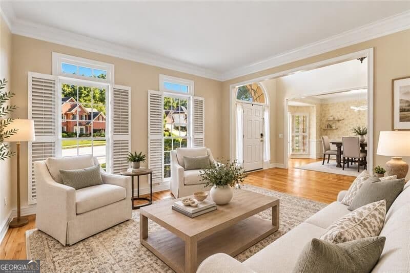 6 bedroom, 5 bathroom, 4,629 sq ft single family residence for sale at 4104 Hooch River Trail, Suwanee, GA 30024 — photo 2