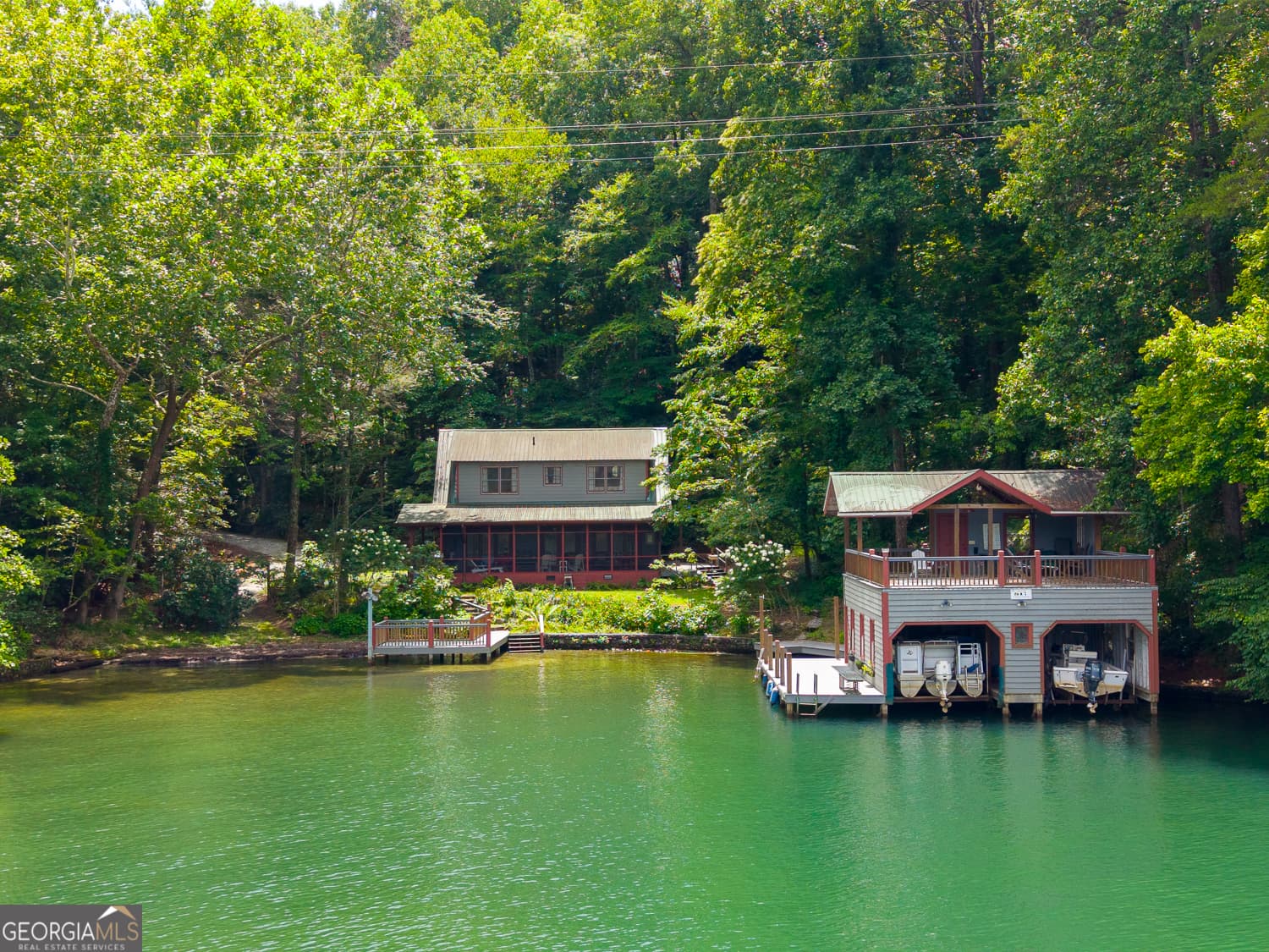 4 bedroom, 3 bathroom, 1,368 sq ft cabin,single family residence under contract at 817 E Wildcat Road, Clarkesville, GA 30523