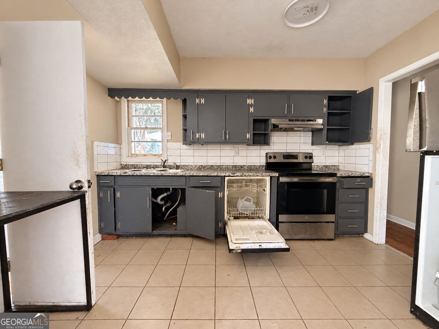 4 bedroom, 2 bathroom, 1,331 sq ft single family residence for sale at 2817 Hood Street, Columbus, GA 31906 — photo 10