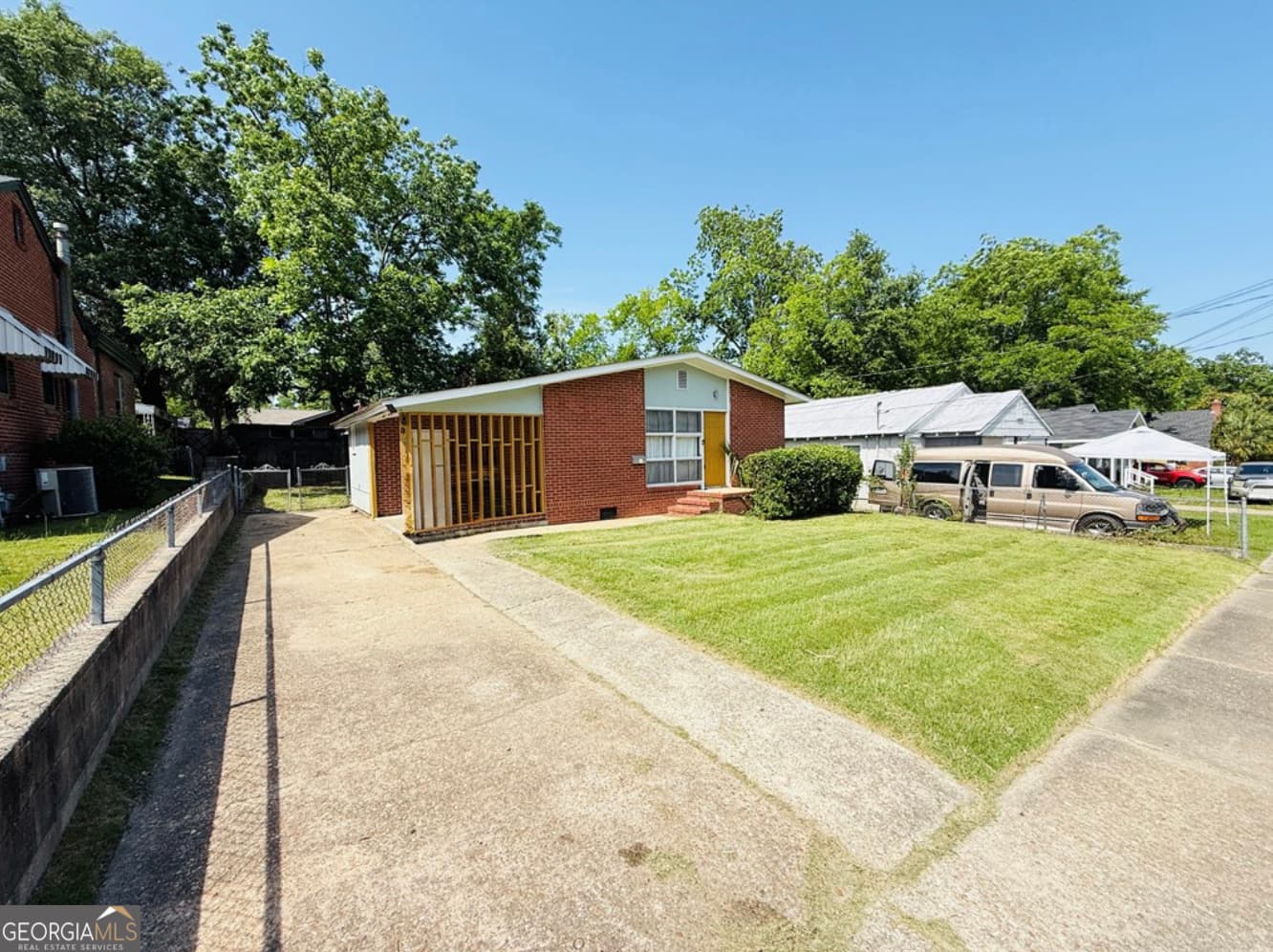 4 bedroom, 2 bathroom, 1,331 sq ft single family residence for sale at 2817 Hood Street, Columbus, GA 31906 — photo 4
