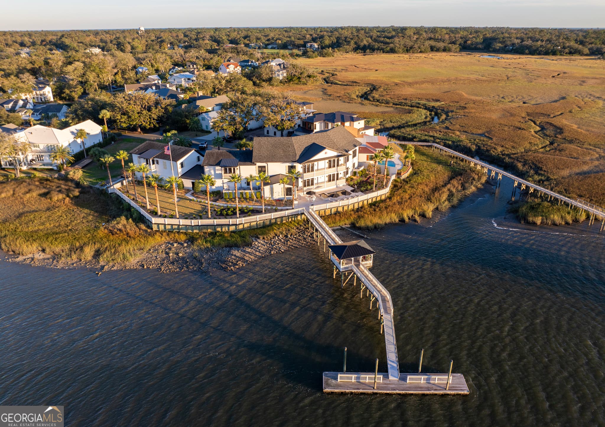 6 bedroom, 9 bathroom, 11,200 sq ft single family residence for sale at 316 Yacht Club Lane, St. Simons, GA 31522 — photo 3