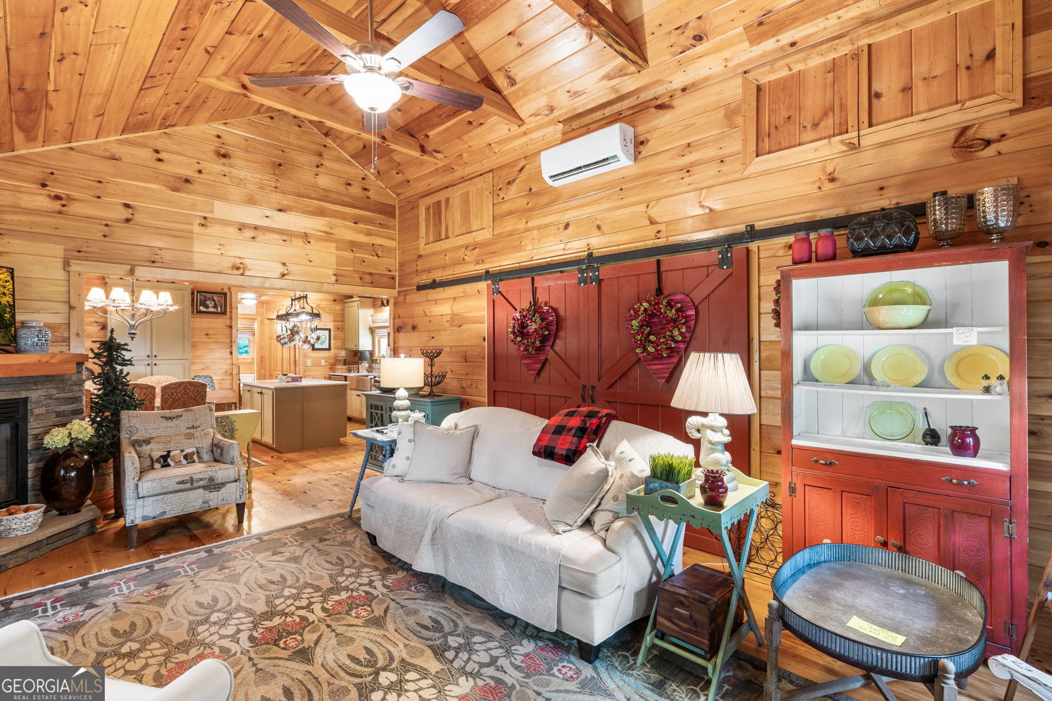 1 bedroom, 1 bathroom cabin,single family residence for sale at 75 Woodridge Trail, Murphy, NC 28906 — photo 3
