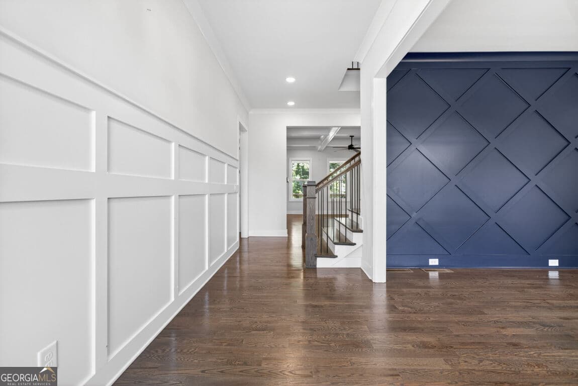 6 bedroom, 6 bathroom, 6,350 sq ft single family residence for sale at 3528 N Bogan Road, Buford, GA 30519 — photo 3