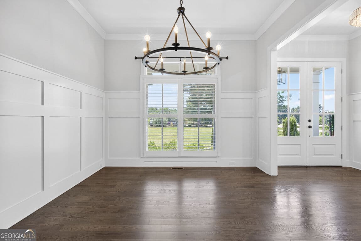 6 bedroom, 6 bathroom, 6,350 sq ft single family residence for sale at 3528 N Bogan Road, Buford, GA 30519 — photo 5