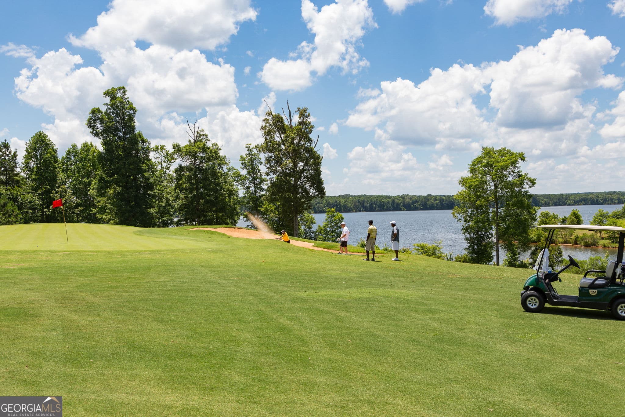 3 bedroom, 2 bathroom, 1,914 sq ft single family residence for sale at 1143 Pebble Creek Lane, Locust Grove, GA 30248 — photo 3
