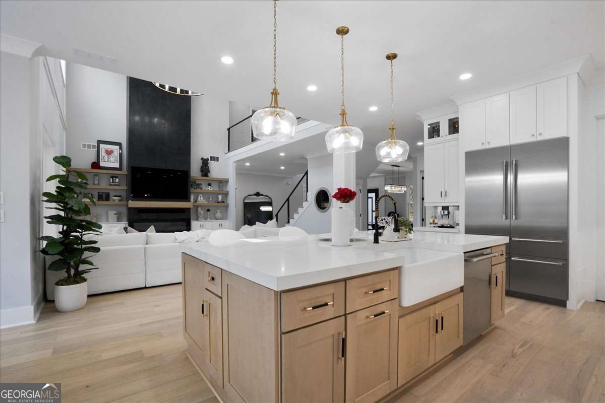 5 bedroom, 4.5 bathroom, 5,961 sq ft single family residence for sale at 1017 Fleeman Road, Hoschton, GA 30548 — photo 7