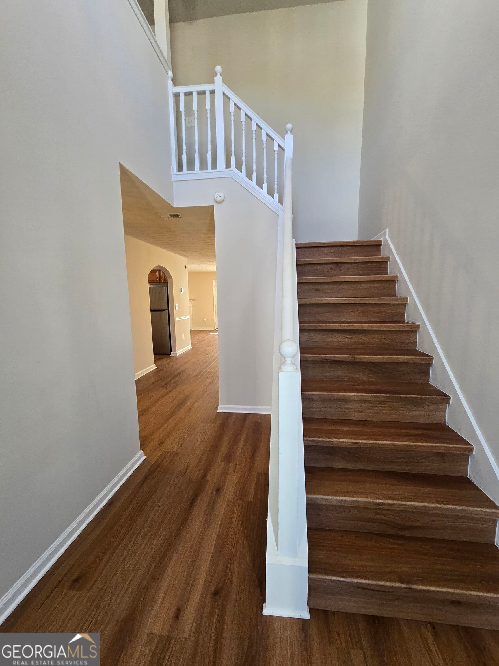 3 bedroom, 2.5 bathroom, 1,936 sq ft single family residence for rent at 5636 One Lake Way, Atlanta, GA 30349 for $2,050 a month — photo 2