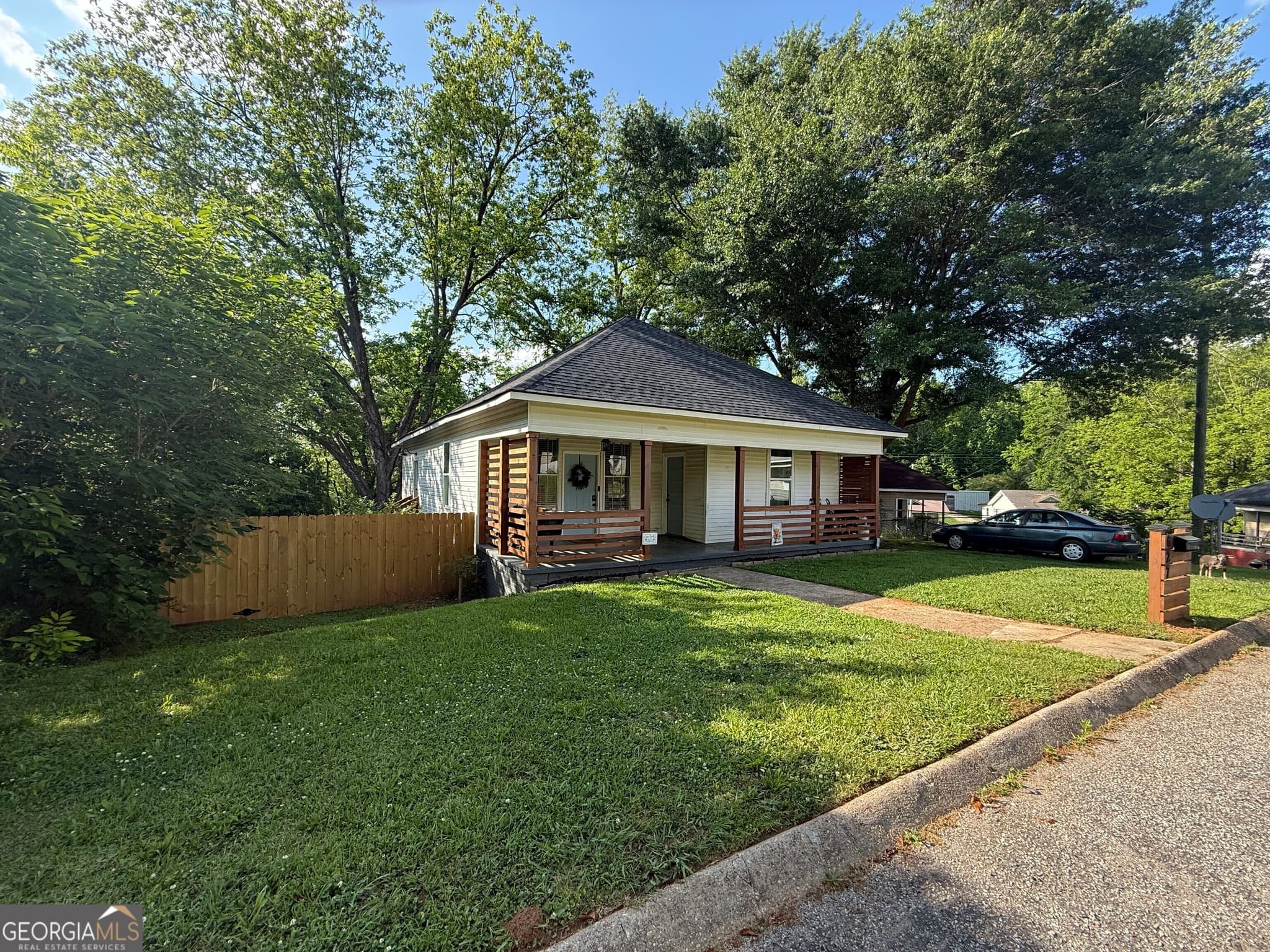 627 Stone Avenue, Roanoke, AL 36274 — most recent listing photo