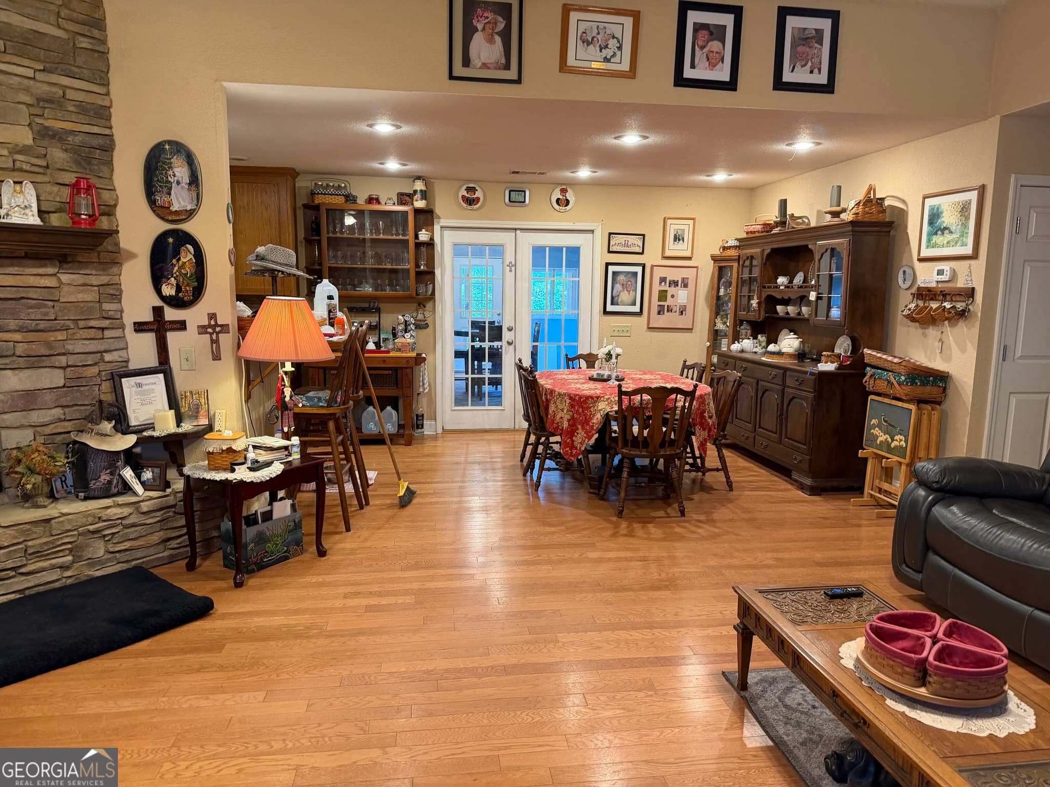3 bedroom, 2 bathroom, 1,881 sq ft single family residence for sale at 887 Orianna Road, East Dublin, GA 31027 — photo 9