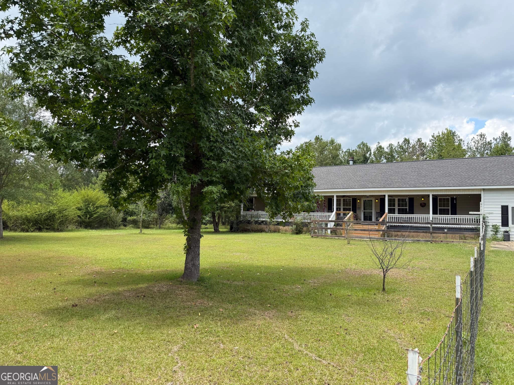 3 bedroom, 2 bathroom, 1,881 sq ft single family residence for sale at 887 Orianna Road, East Dublin, GA 31027 — photo 4