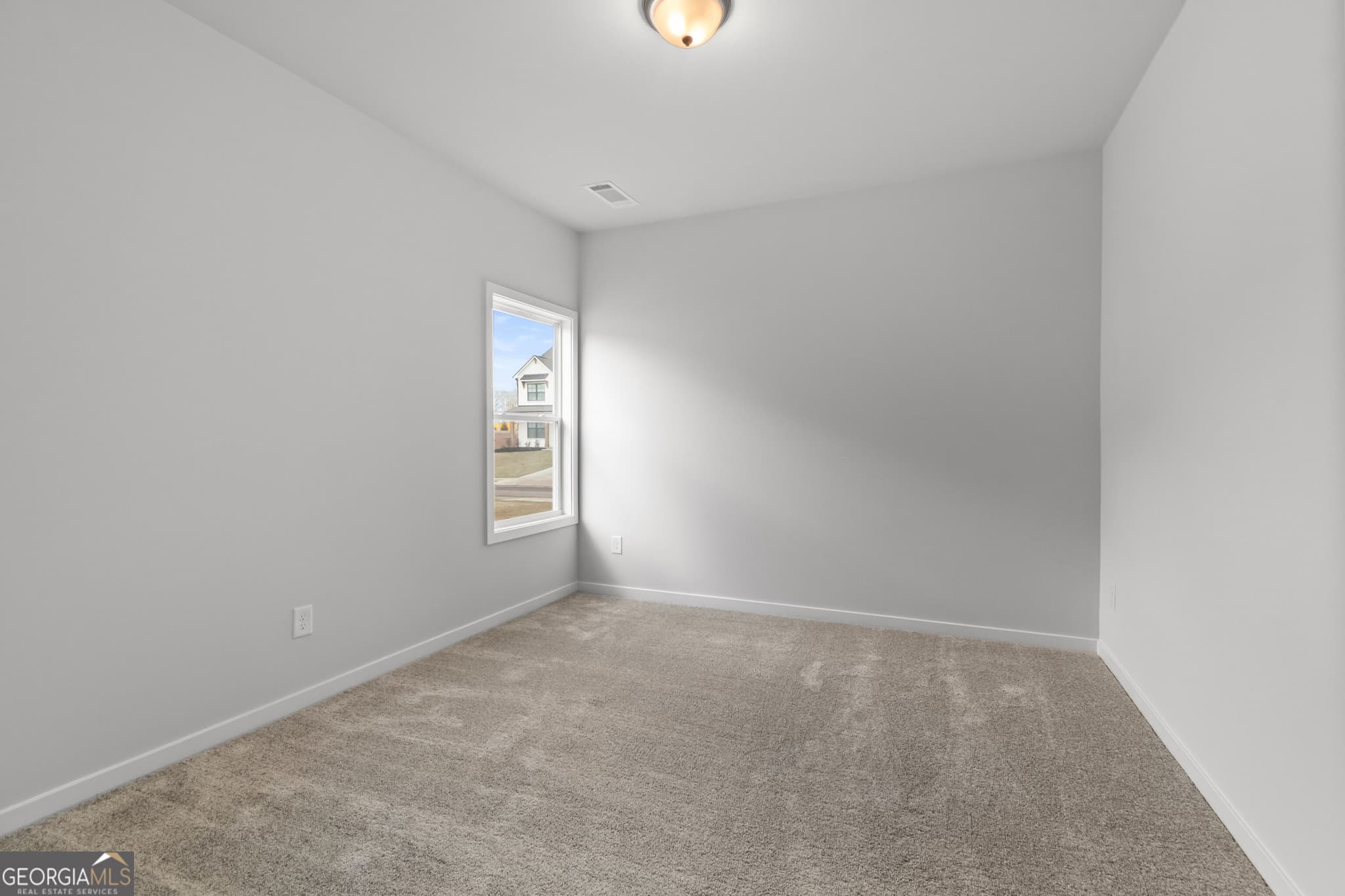 4 bedroom, 3.5 bathroom, 3,121 sq ft single family residence for sale at 279 Rosewood Park Drive, Hoschton, GA 30548 — photo 6