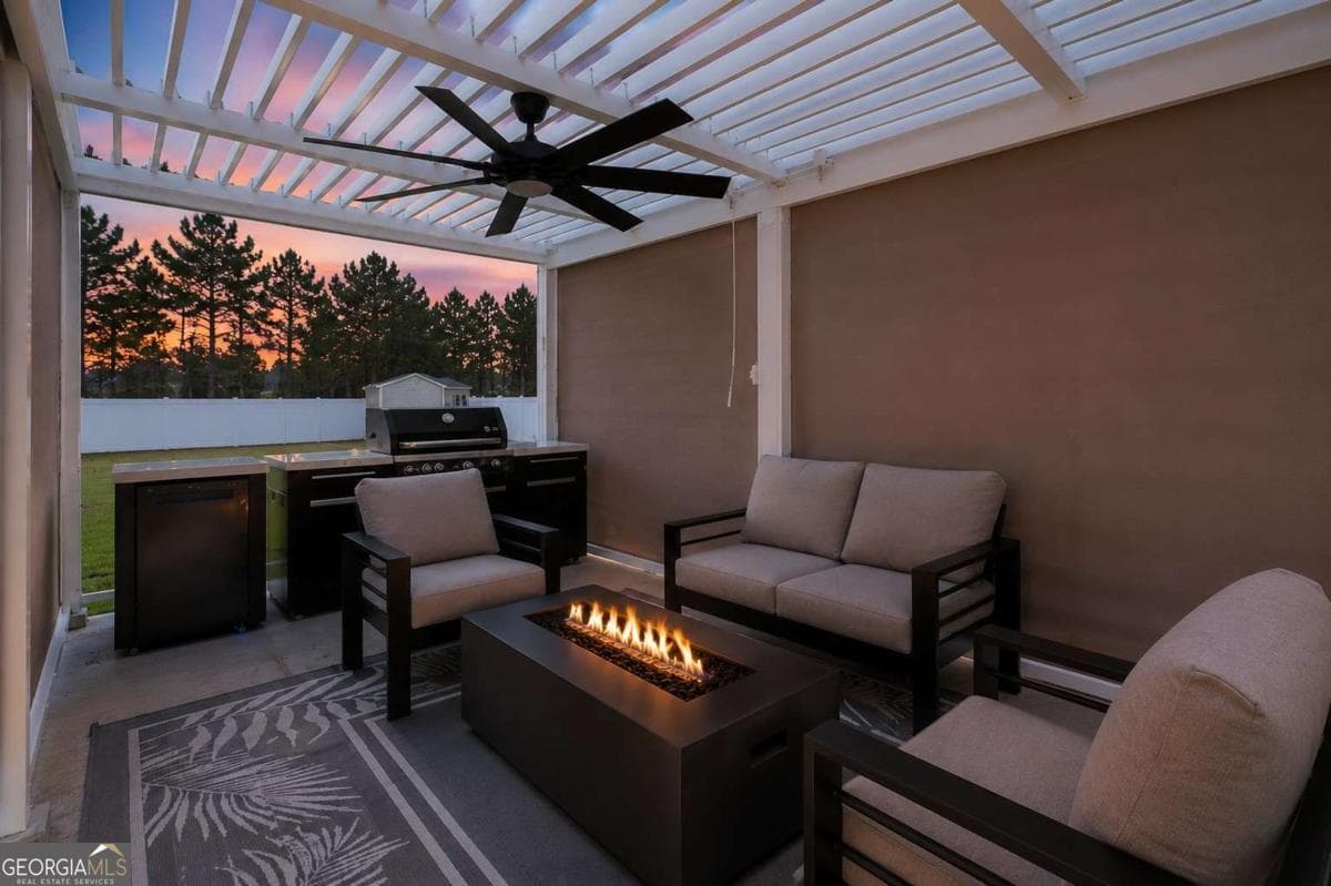 3 bedroom, 2 bathroom, 1,636 sq ft single family residence for sale at 426 Old Whitaker Way, Statesboro, GA 30461 — photo 9