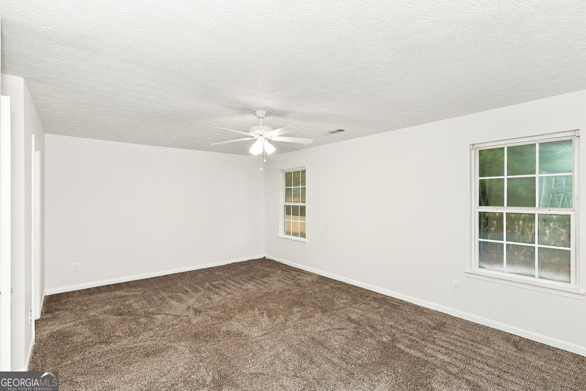 2 bedroom, 2.5 bathroom, 1,485 sq ft condominium for sale at 4370 Stone Gate Way # 97, East Point, GA 30344 — photo 8
