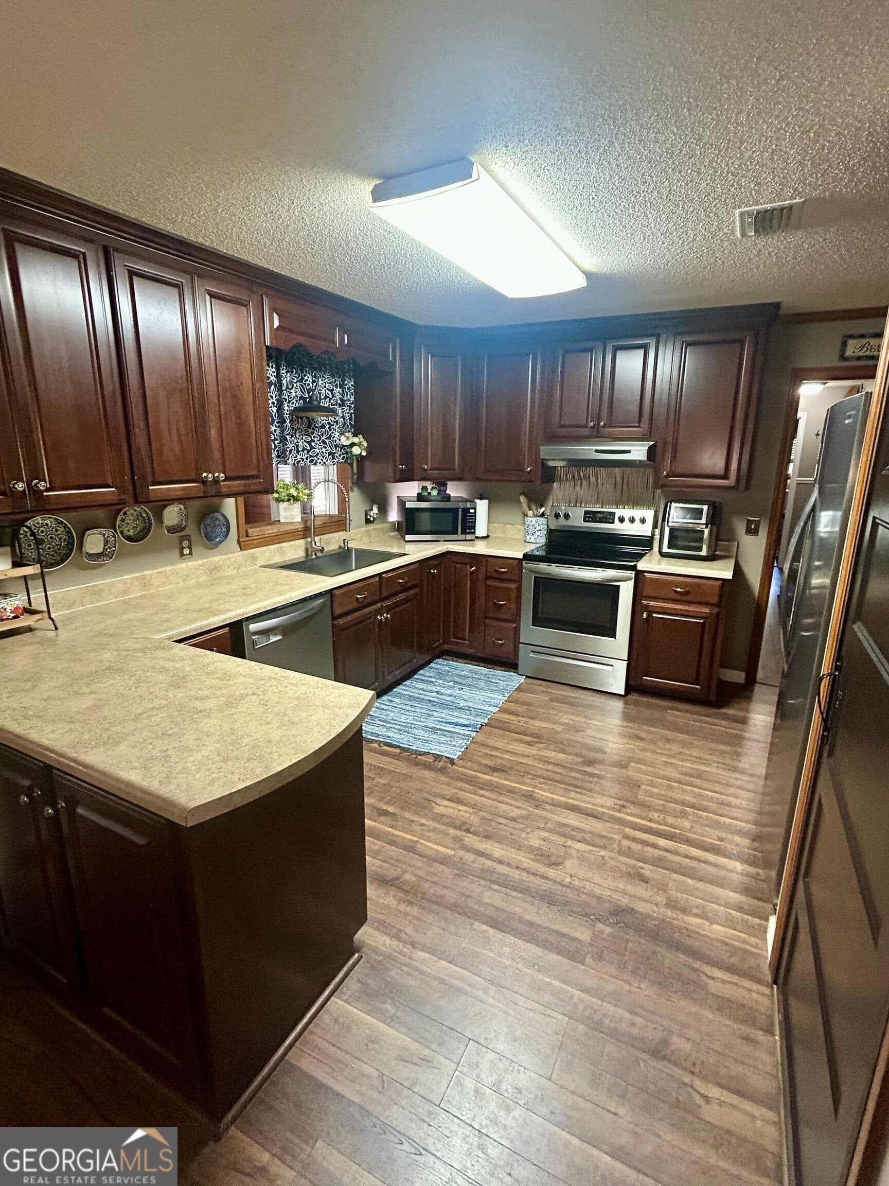 3 bedroom, 2 bathroom single family residence for sale at 809 Upper Ty Ty Road N/A, Ty Ty, GA 31795 — photo 7