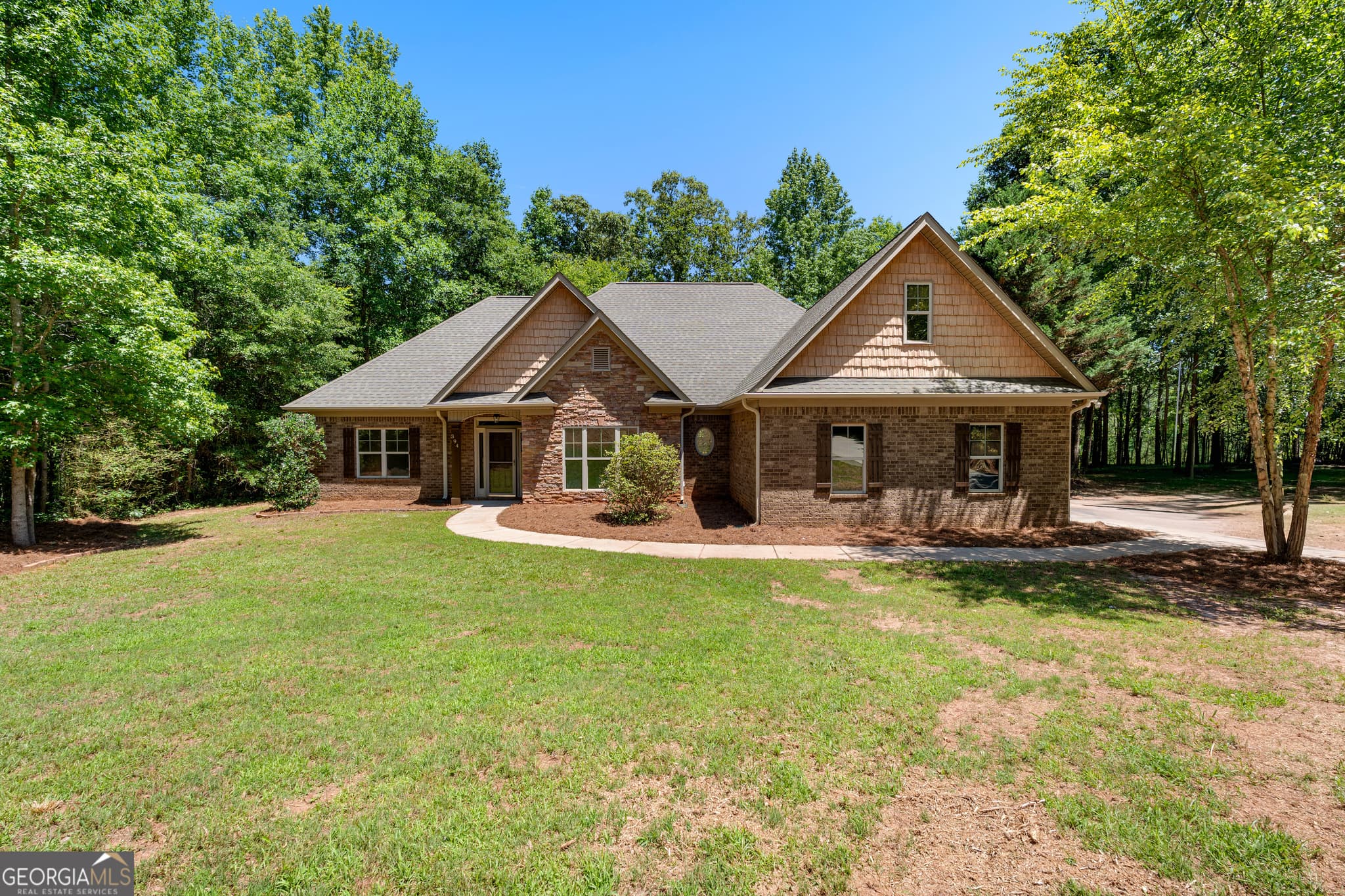 4 bedroom, 3 bathroom, 2,680 sq ft single family residence sold at 394 Brandish Drive, Newnan, GA 30263