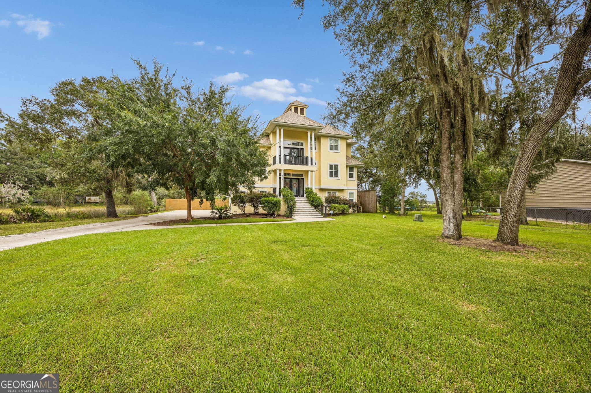 3 bedroom, 3 bathroom, 2,728 sq ft single family residence for sale at 528 Pelican Circle, Woodbine, GA 31569 — photo 3