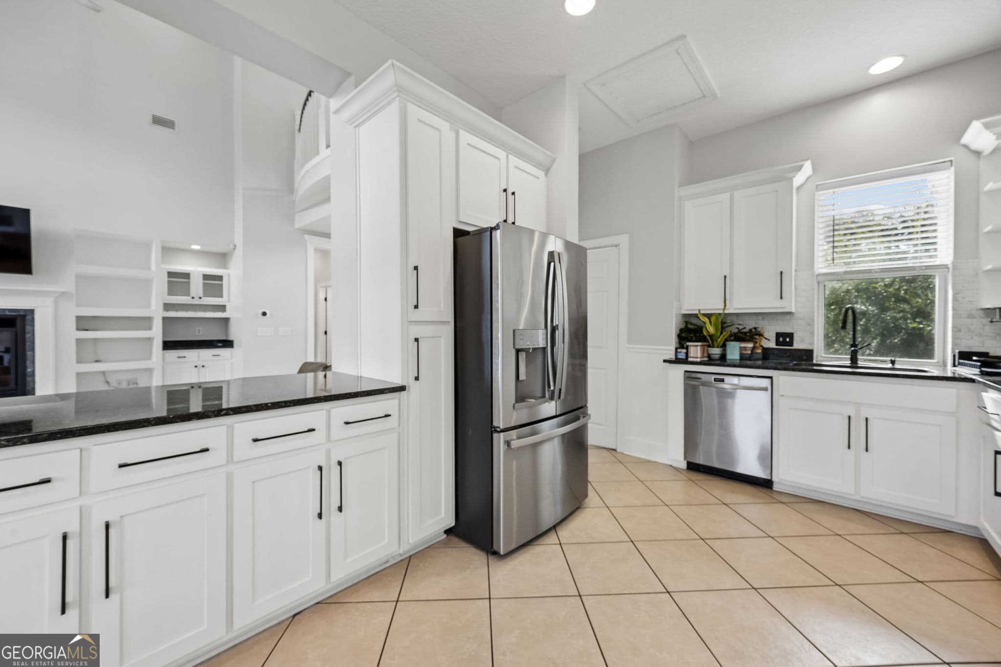 3 bedroom, 3 bathroom, 2,728 sq ft single family residence for sale at 528 Pelican Circle, Woodbine, GA 31569 — photo 10