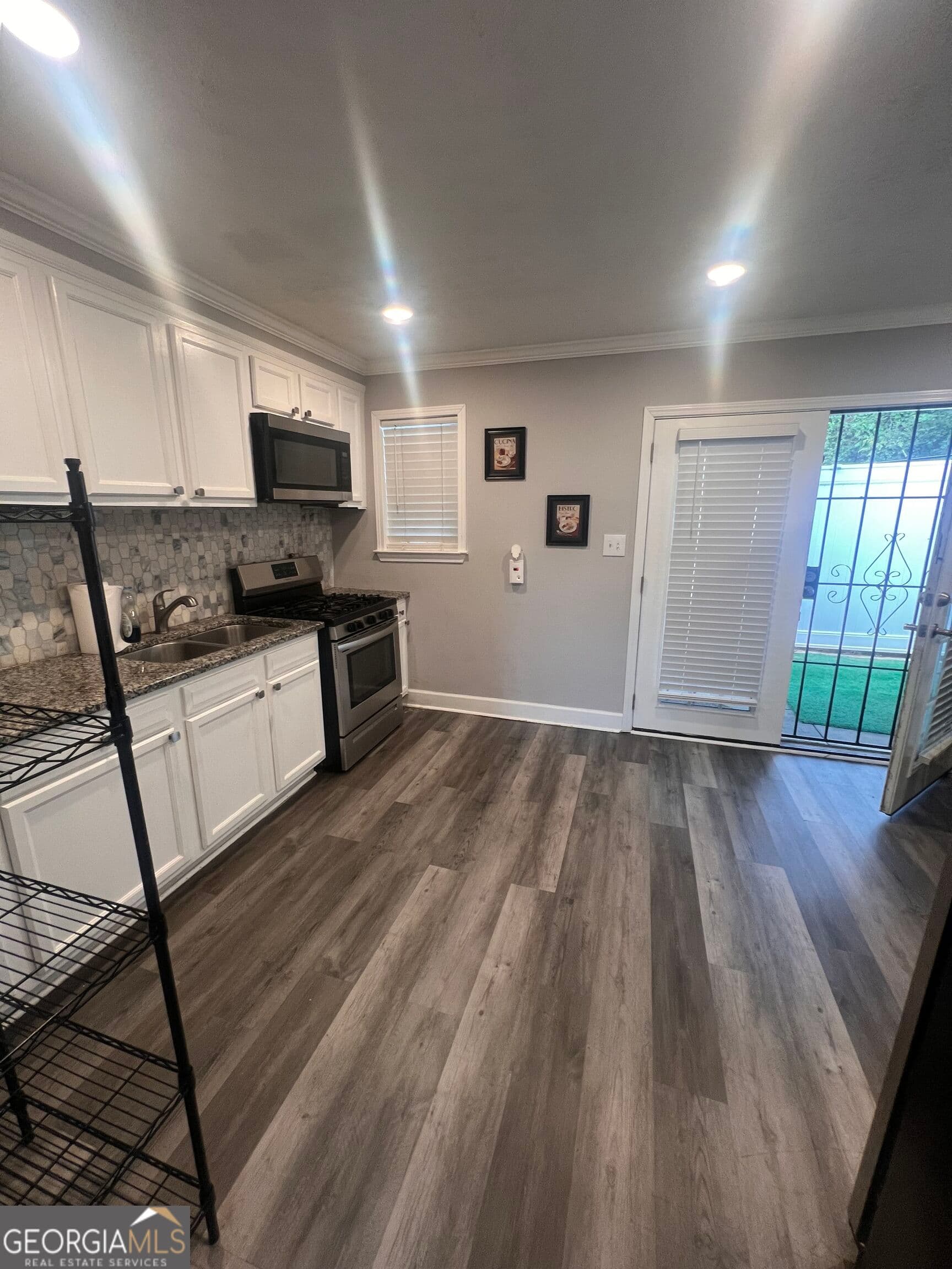 2 bedroom, 1.5 bathroom, 1,000 sq ft townhouse for sale at 1625 Conley Road 76, Conley, GA 30288 — photo 10
