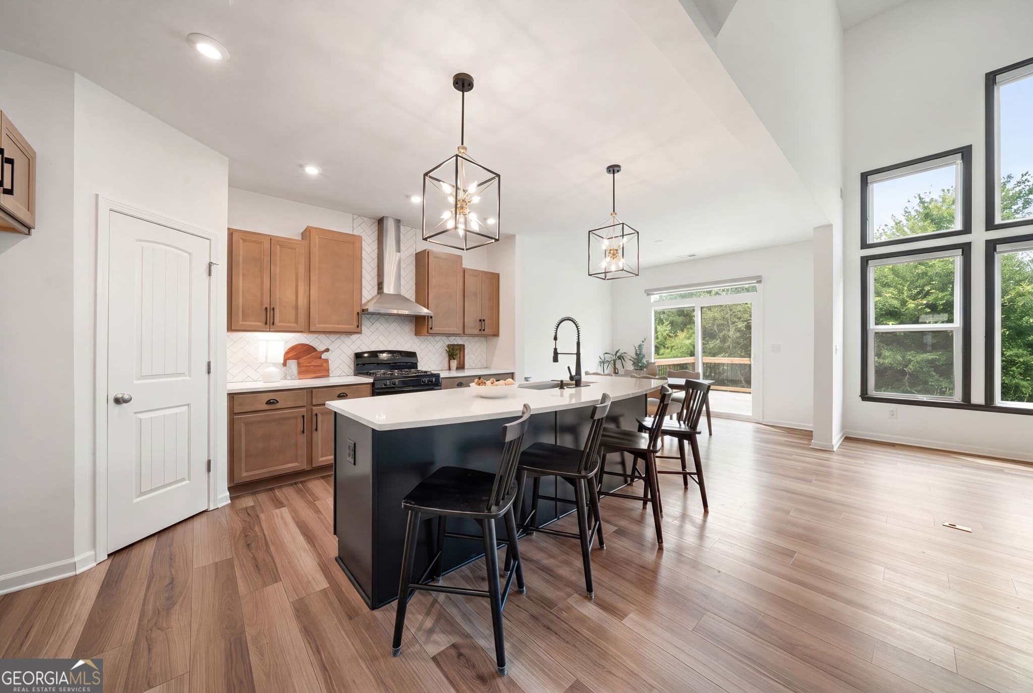 5 bedroom, 3.5 bathroom, 4,626 sq ft single family residence for rent at 8150 Scenic Ridge Way, Ball Ground, GA 30107 for $3,500 a month — photo 10