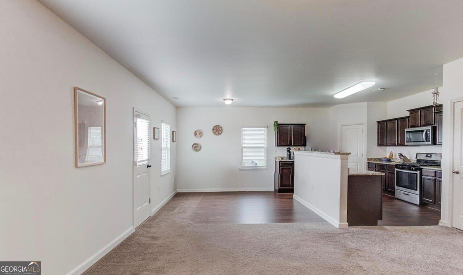 4 bedroom, 2.5 bathroom, 1,987 sq ft single family residence for sale at 331 Merigold Way, Pendergrass, GA 30567 — photo 9