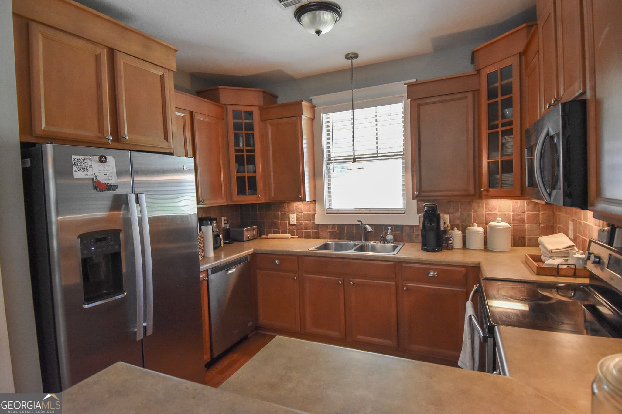 4 bedroom, 3 bathroom, 2,943 sq ft single family residence for sale at 136 Craftsman Way, Milner, GA 30257 — photo 6