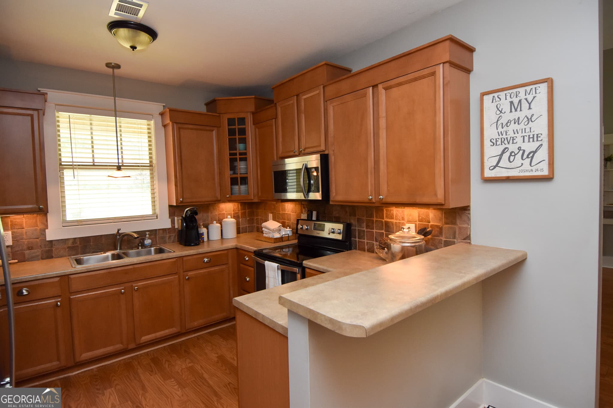 4 bedroom, 3 bathroom, 2,943 sq ft single family residence for sale at 136 Craftsman Way, Milner, GA 30257 — photo 7