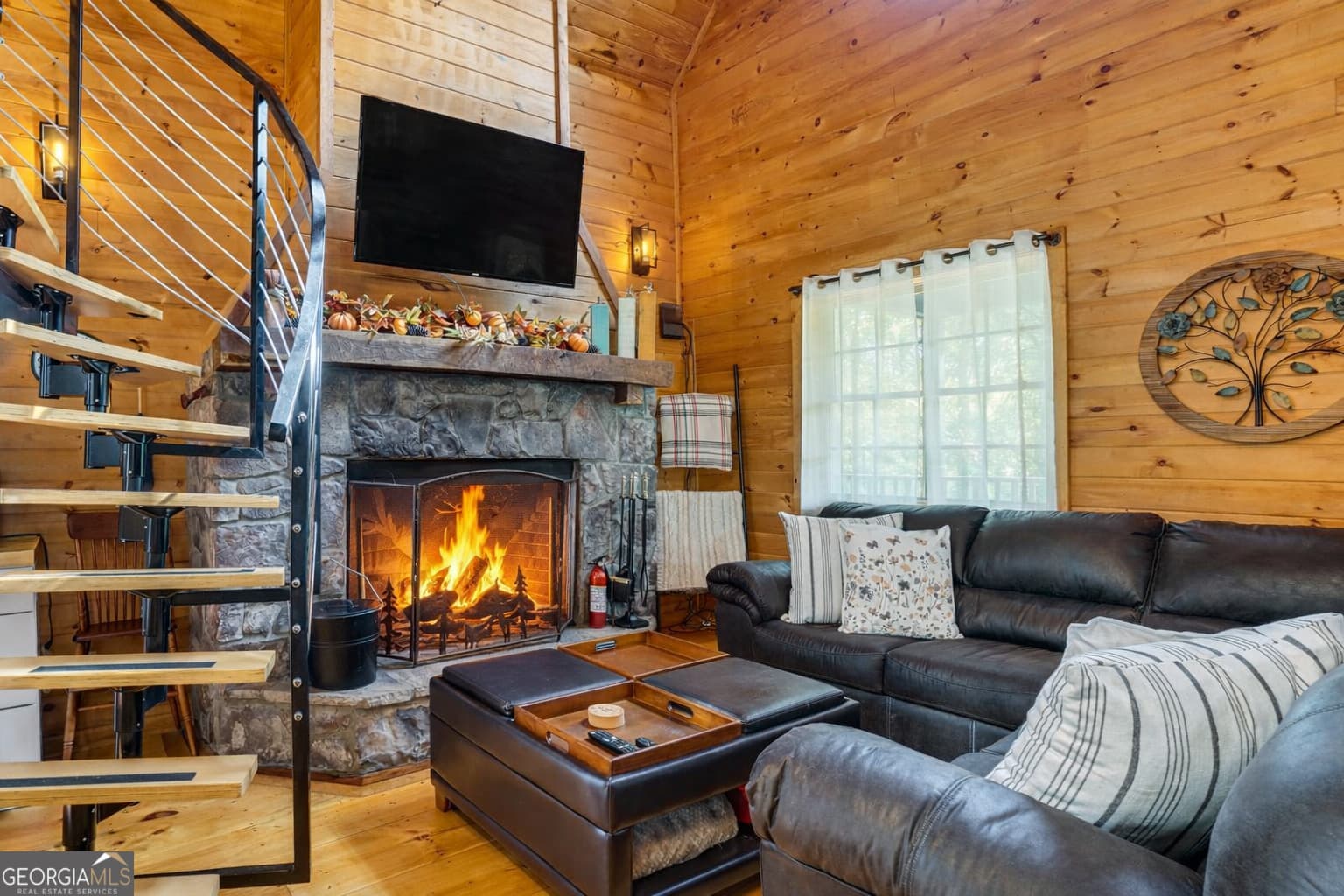 3 bedroom, 2 bathroom, 1,436 sq ft single family residence for sale at 106 Brookwood Lane, Clarkesville, GA 30523 — photo 5