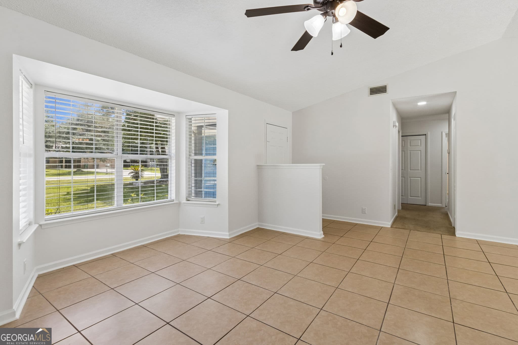 4 bedroom, 2 bathroom, 1,450 sq ft single family residence under contract at 206 Somerset Road, St. Marys, GA 31558 — photo 8