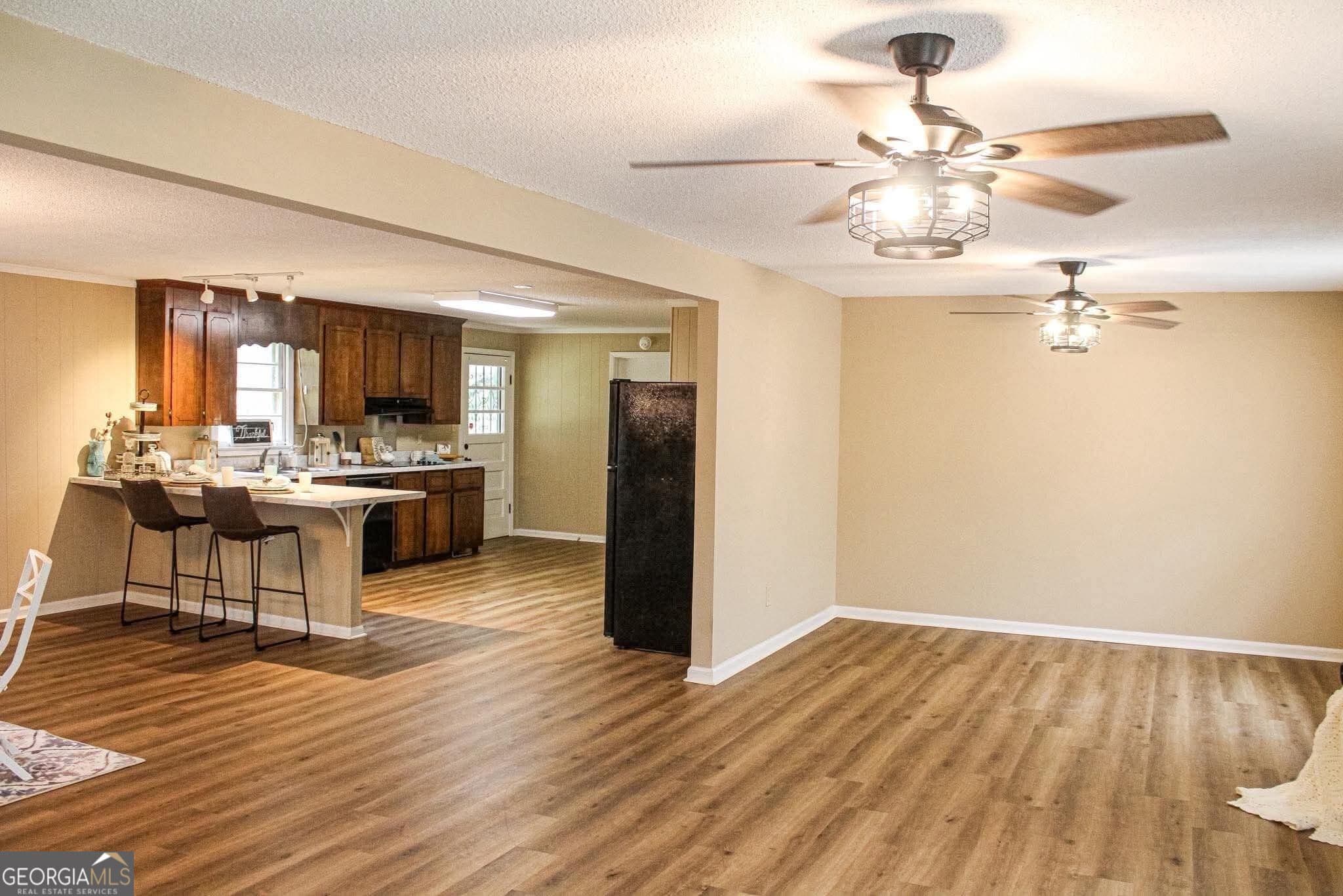 3 bedroom, 2 bathroom, 1,820 sq ft single family residence for sale at 3498 Sandy Circle, Macon, GA 31216 — photo 5