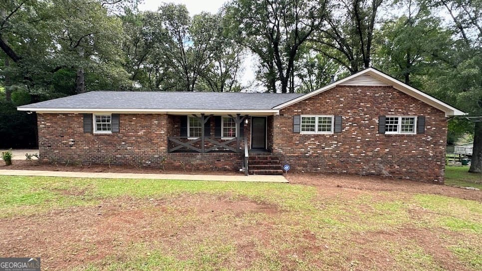 106 Hawthorne Street, Talladega, AL 35160 — most recent listing photo