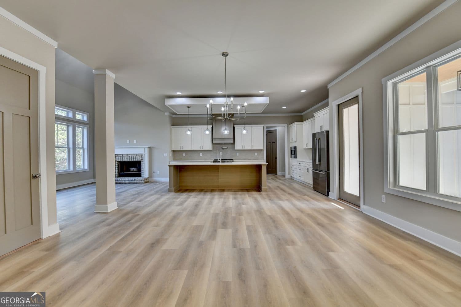 4 bedroom, 3.5 bathroom, 3,966 sq ft single family residence for sale at 2881 Traditions Way, Jefferson, GA 30549 — photo 7