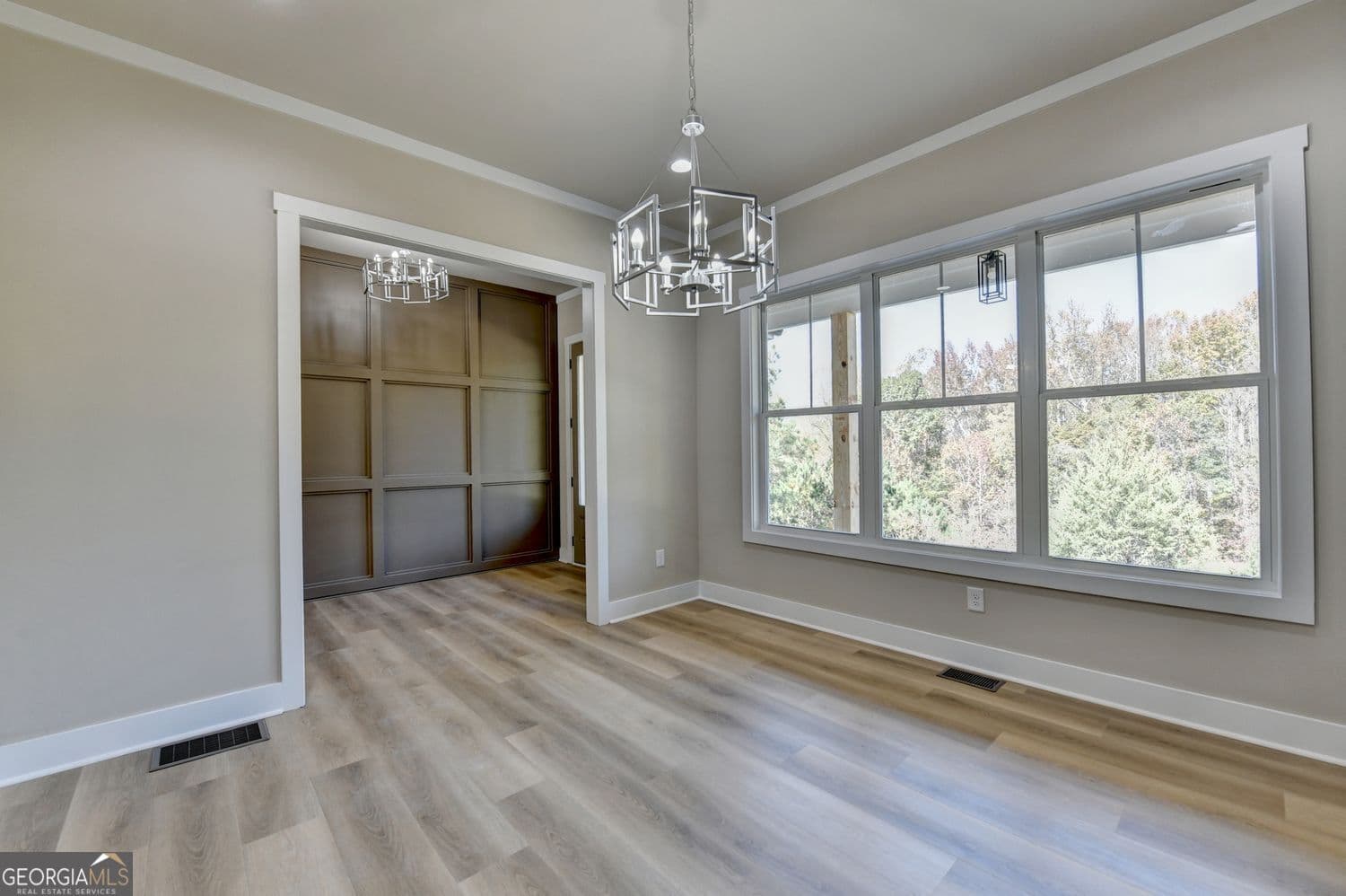 4 bedroom, 3.5 bathroom, 3,966 sq ft single family residence for sale at 2881 Traditions Way, Jefferson, GA 30549 — photo 5