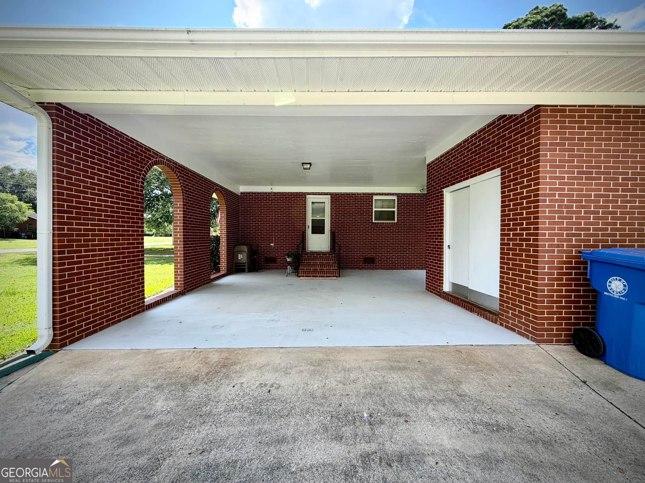 3 bedroom, 2 bathroom, 1,266 sq ft single family residence for sale at 1619 Woodrow Avenue, Dublin, GA 31021 — photo 4
