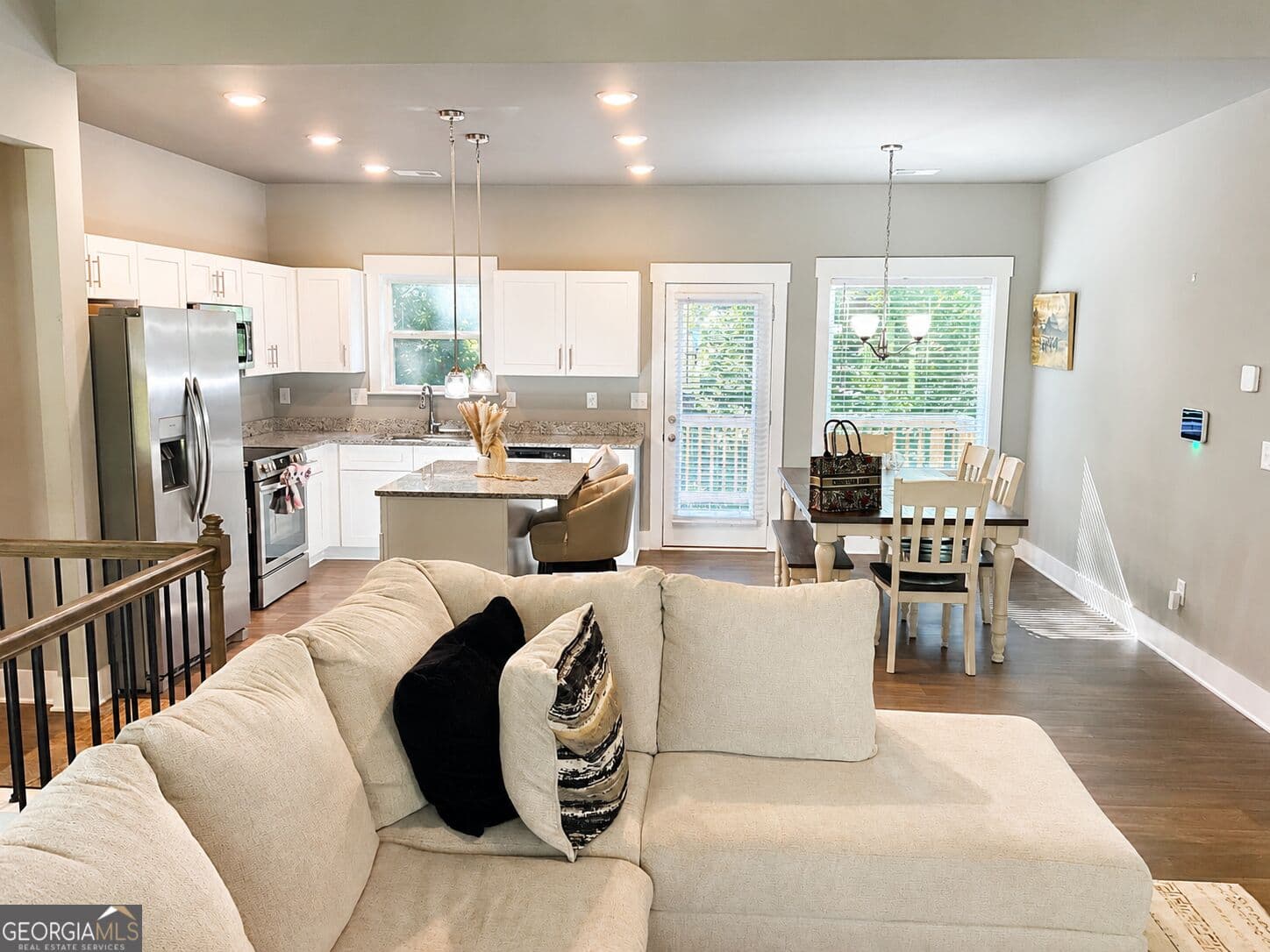 4 bedroom, 3 bathroom, 3,300 sq ft single family residence for sale at 307 Tara Court, Mansfield, GA 30055 — photo 6
