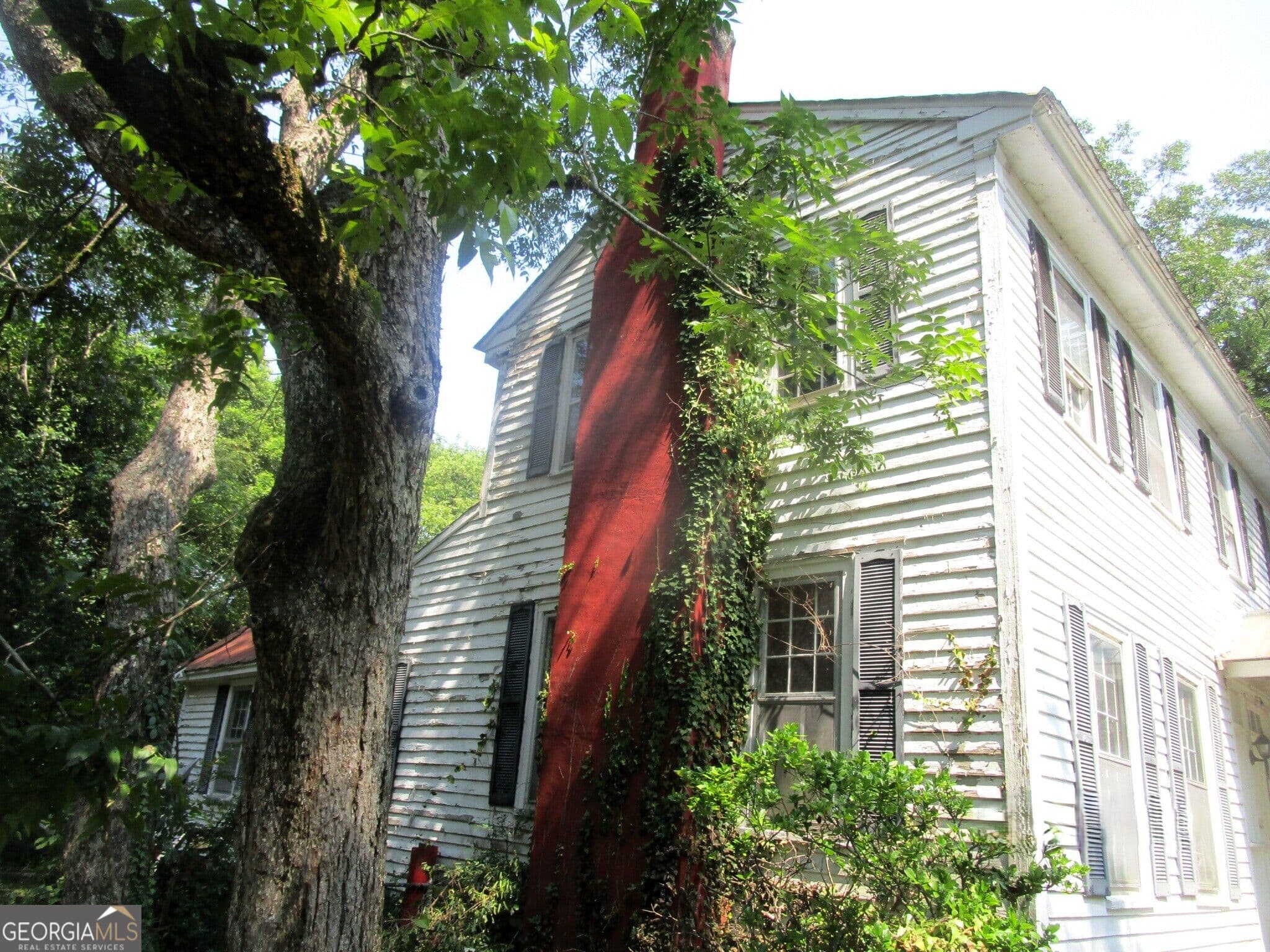 3 bedroom, 1 bathroom, 2,128 sq ft single family residence for sale at 135 Jennings Street, Crawfordville, GA 30631 — photo 2