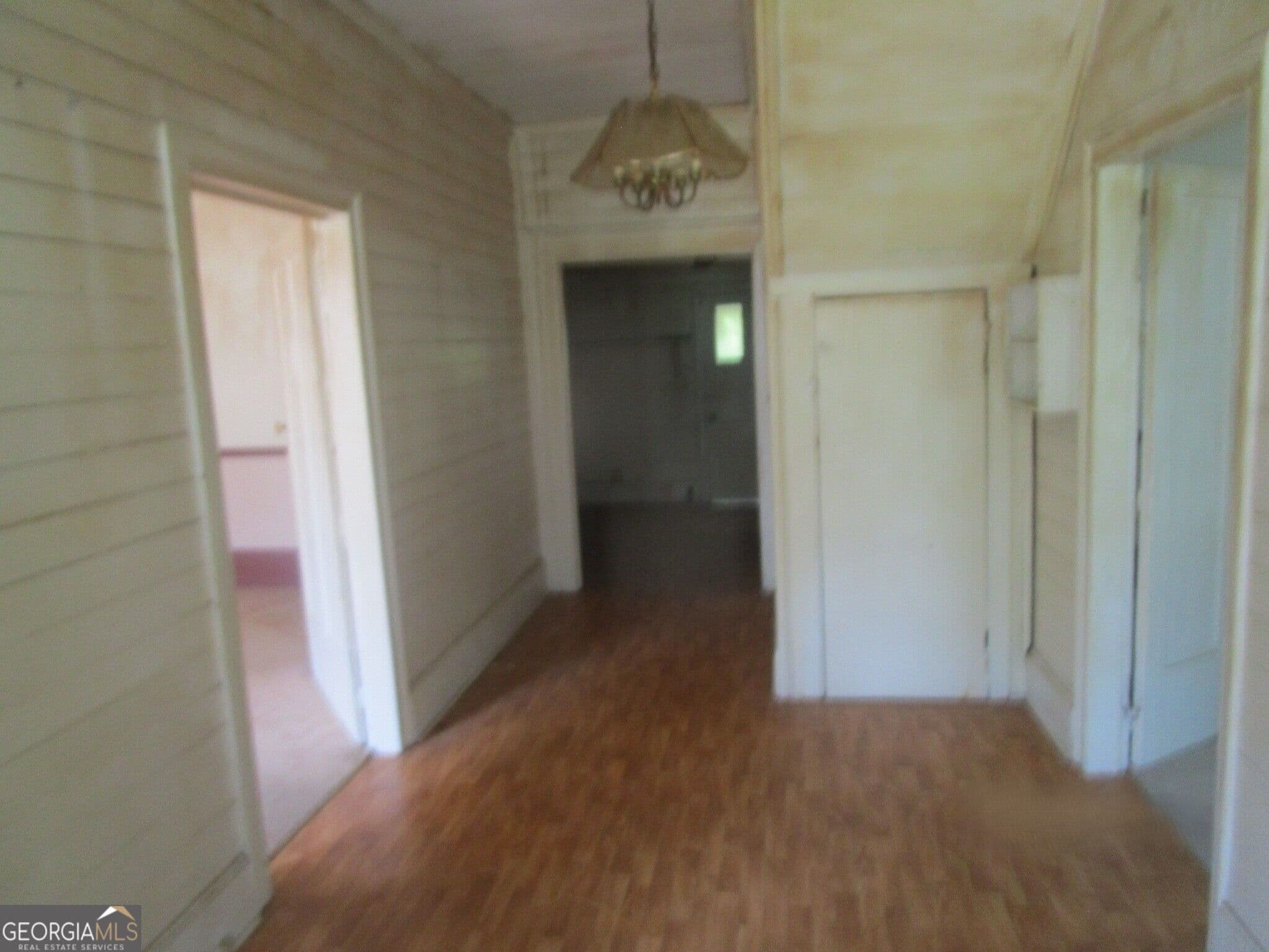 3 bedroom, 1 bathroom, 2,128 sq ft single family residence for sale at 135 Jennings Street, Crawfordville, GA 30631 — photo 3