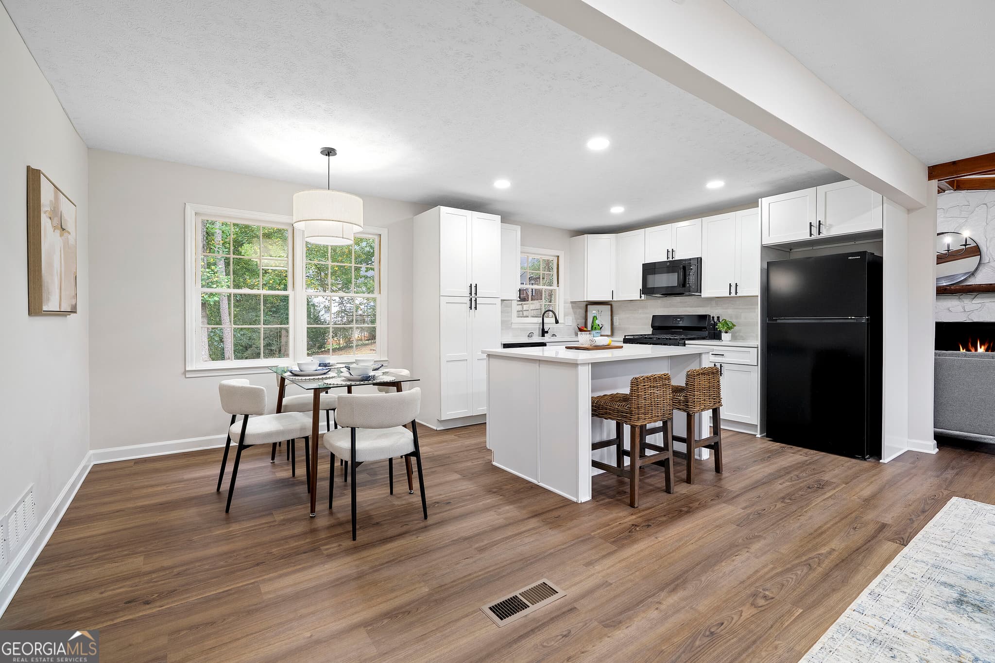 4 bedroom, 2 bathroom, 2,066 sq ft single family residence for sale at 2751 Dunwood Lane, Acworth, GA 30102 — photo 5