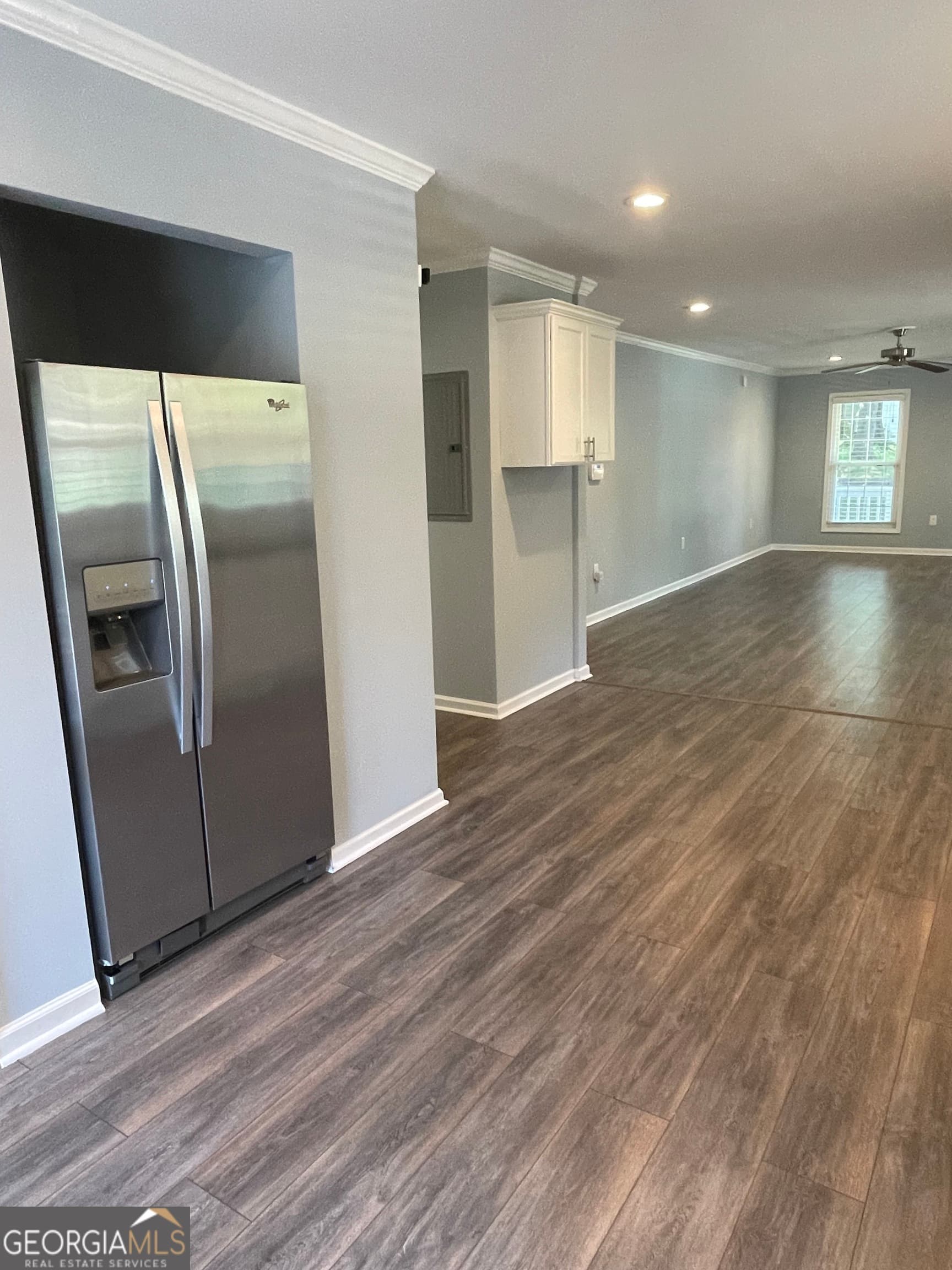 3 bedroom, 2 bathroom, 1,344 sq ft single family residence for sale at 1833 Phillips Avenue, East Point, GA 30344 — photo 9