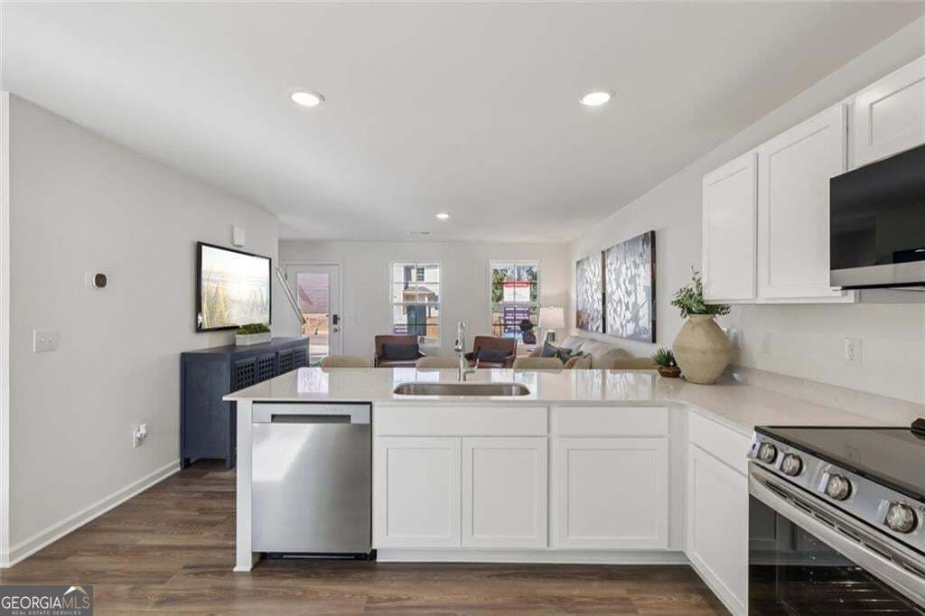 4 bedroom, 3 bathroom, 1,774 sq ft single family residence for sale at 113 Dream Catcher Drive, Lizella, GA 31052 — photo 9